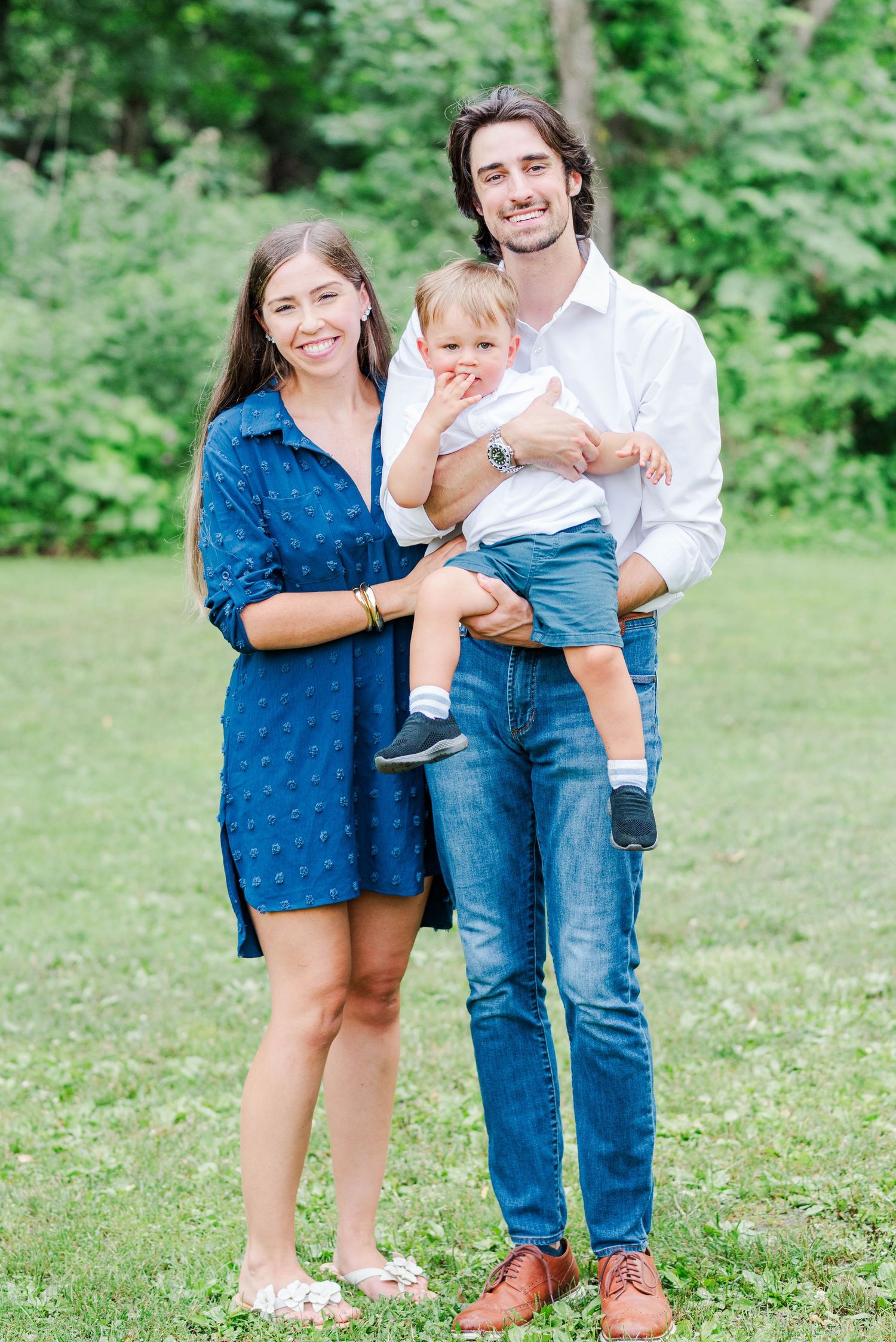 Family photo with toddler in Johnstown, Pennsylvania