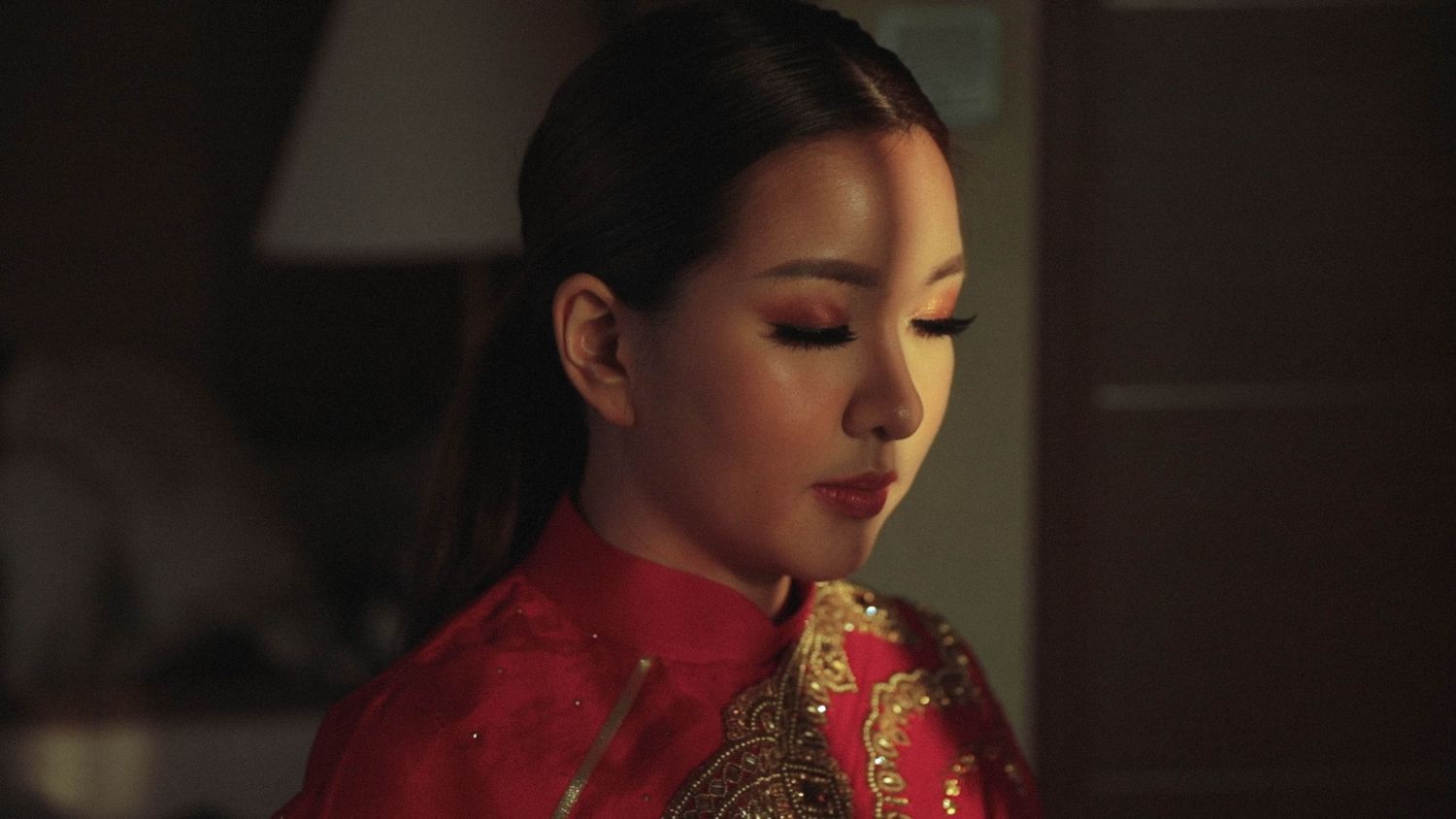 bride in the dark captured by Singapore wedding videographer
