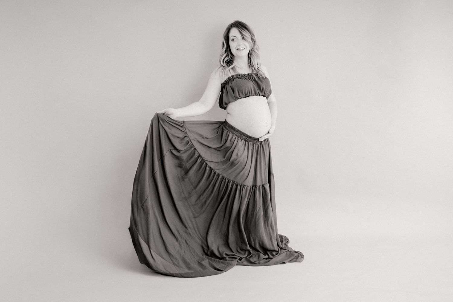 Photo de grossesse studio 
studio photo poissy 
photographe grossesse poissy 
photographe grossesse Yvelines
Studio photo poissy