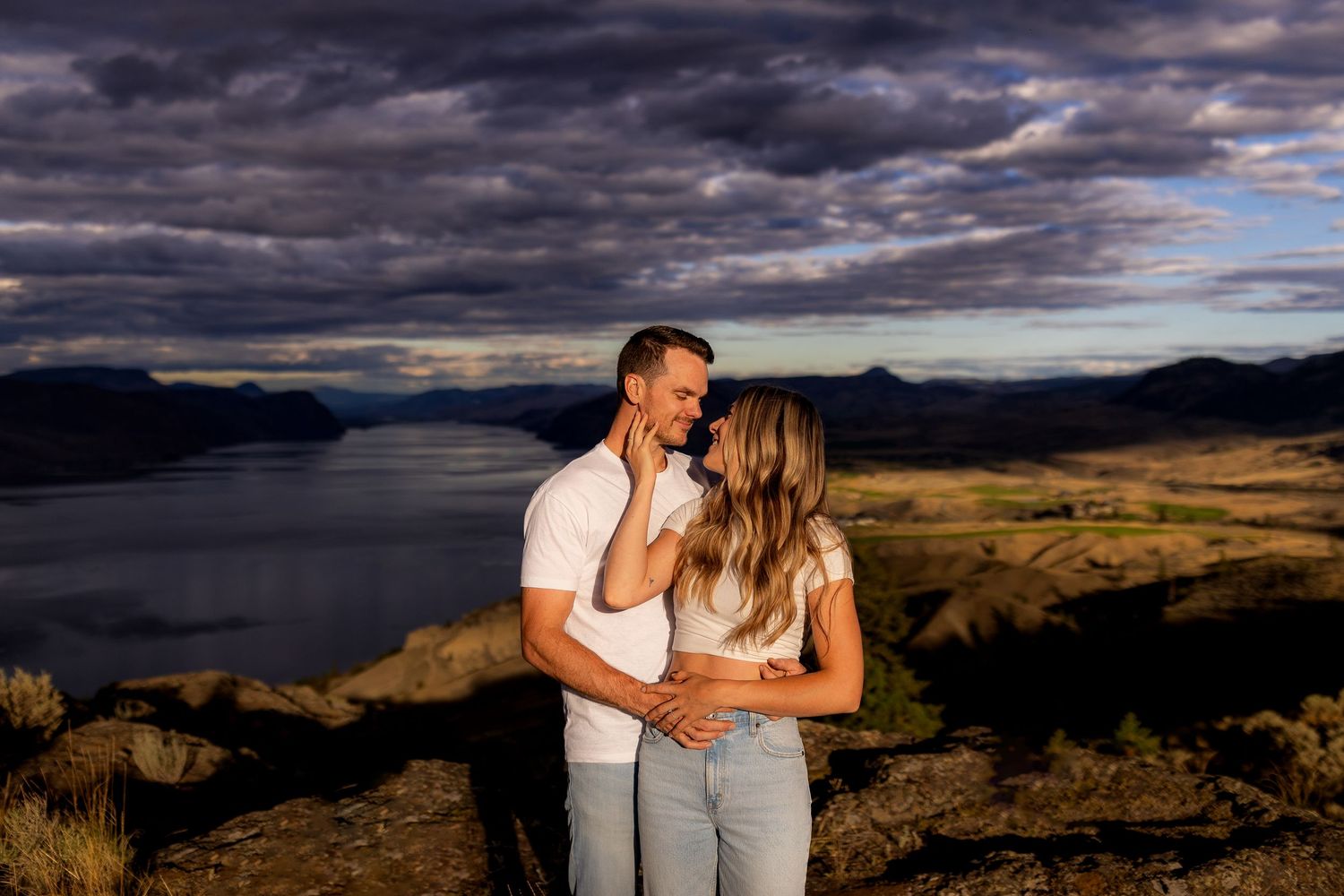 Engagement photo taken at the Kamloops Lake lookout and viewpoint on Six Mill Hill near Kamloops BC and Savona BC.