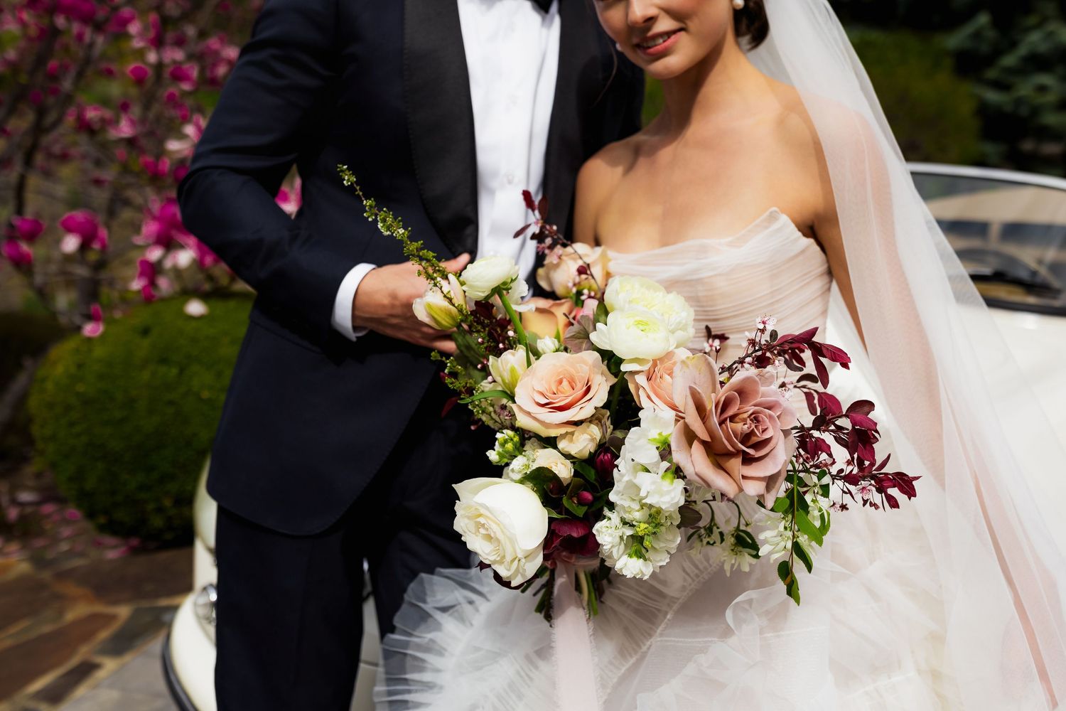 Luxury wedding photo of bridal bouquet, showcasing elegant florals, true-to-colour blooms, and romantic wedding photography.