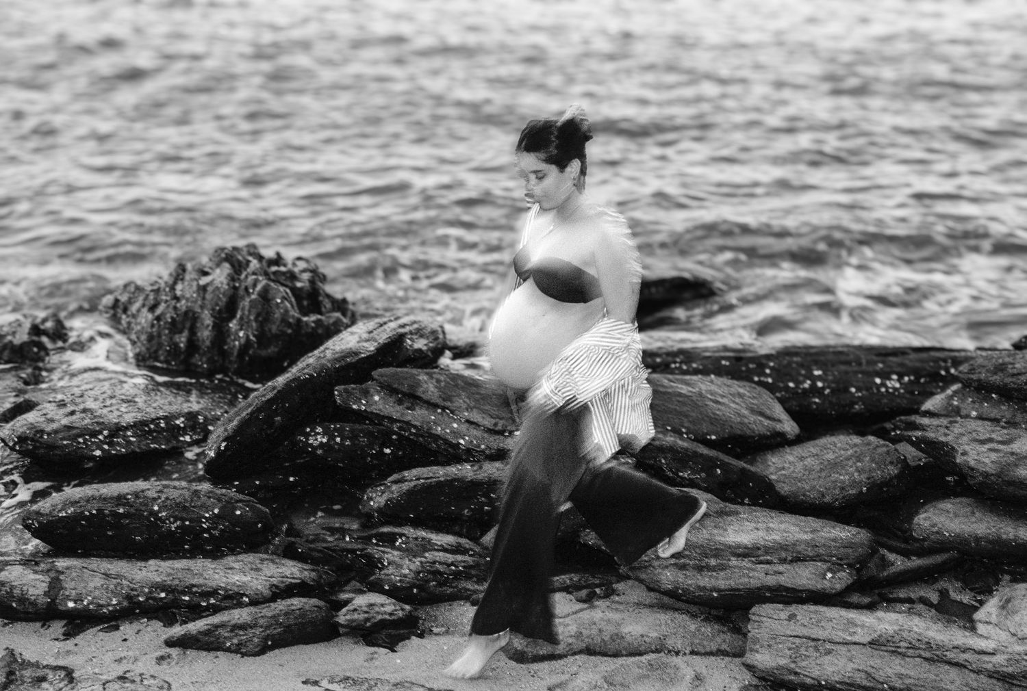 nadine luise wache; documentary style photography, cairns family photographer; analogue photographer; film photographer maternity