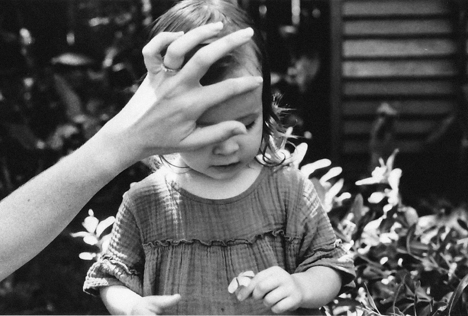 nadine luise wache; documentary style photography, cairns family photographer; analogue photographer; film photographer