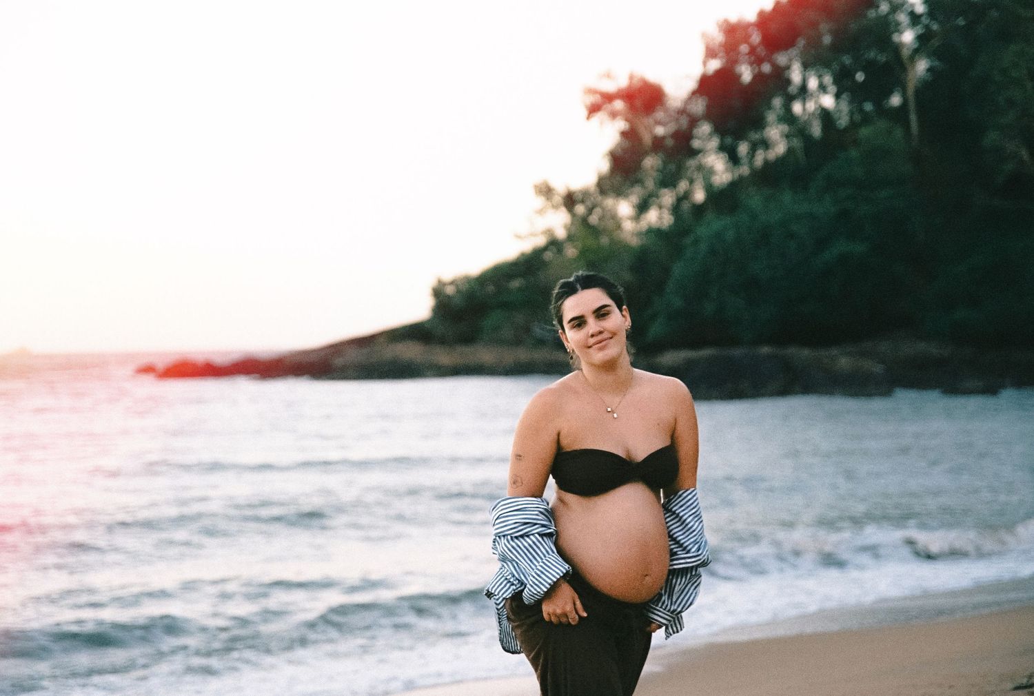 nadine luise wache; documentary style photography, cairns family photographer; analogue photographer; film photographer maternity
