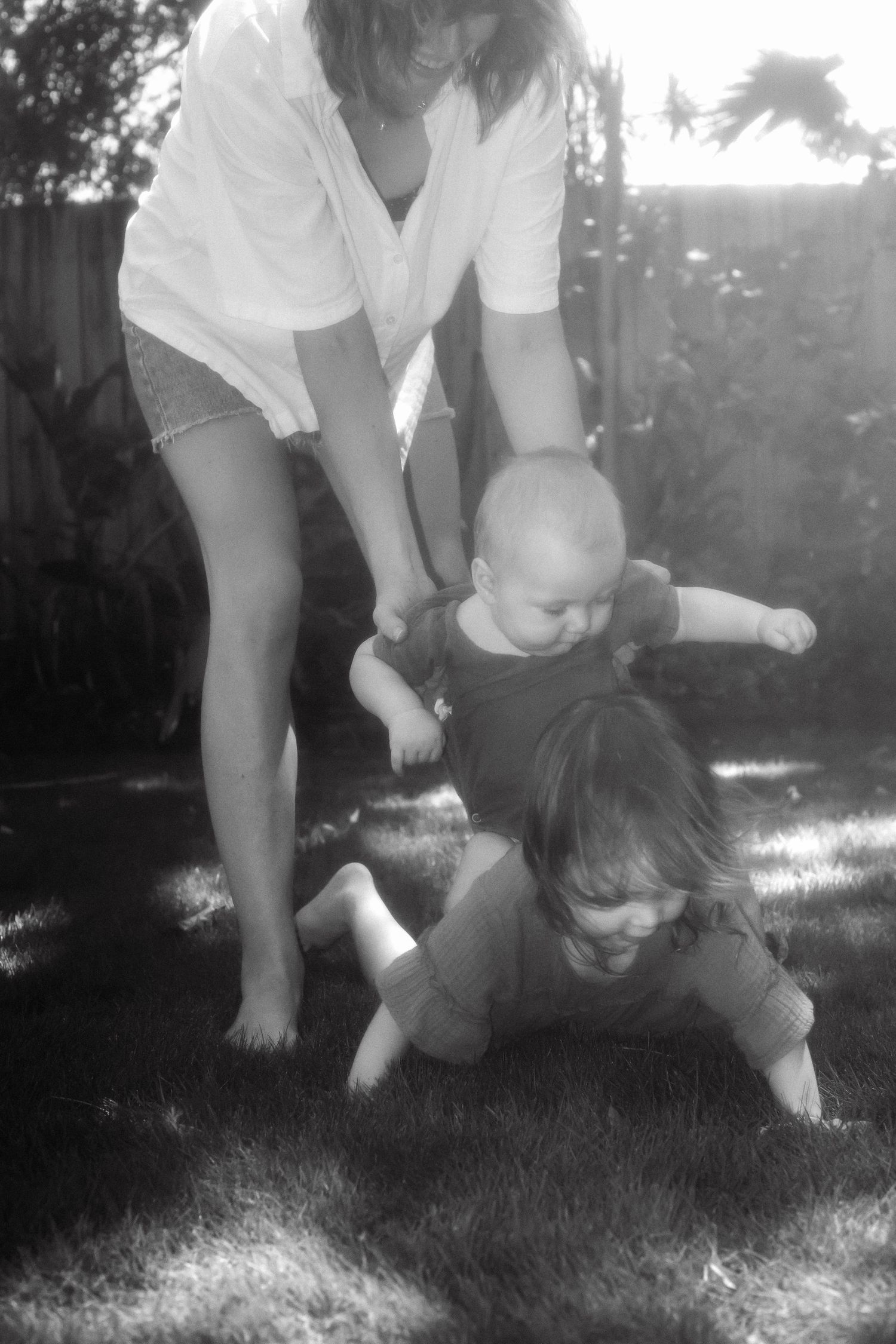 nadine luise wache; documentary style photography, cairns family photographer; analogue photographer; film photographer