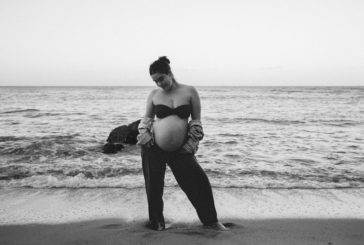nadine luise wache; documentary style photography, cairns family photographer; analogue photographer; film photographer maternity