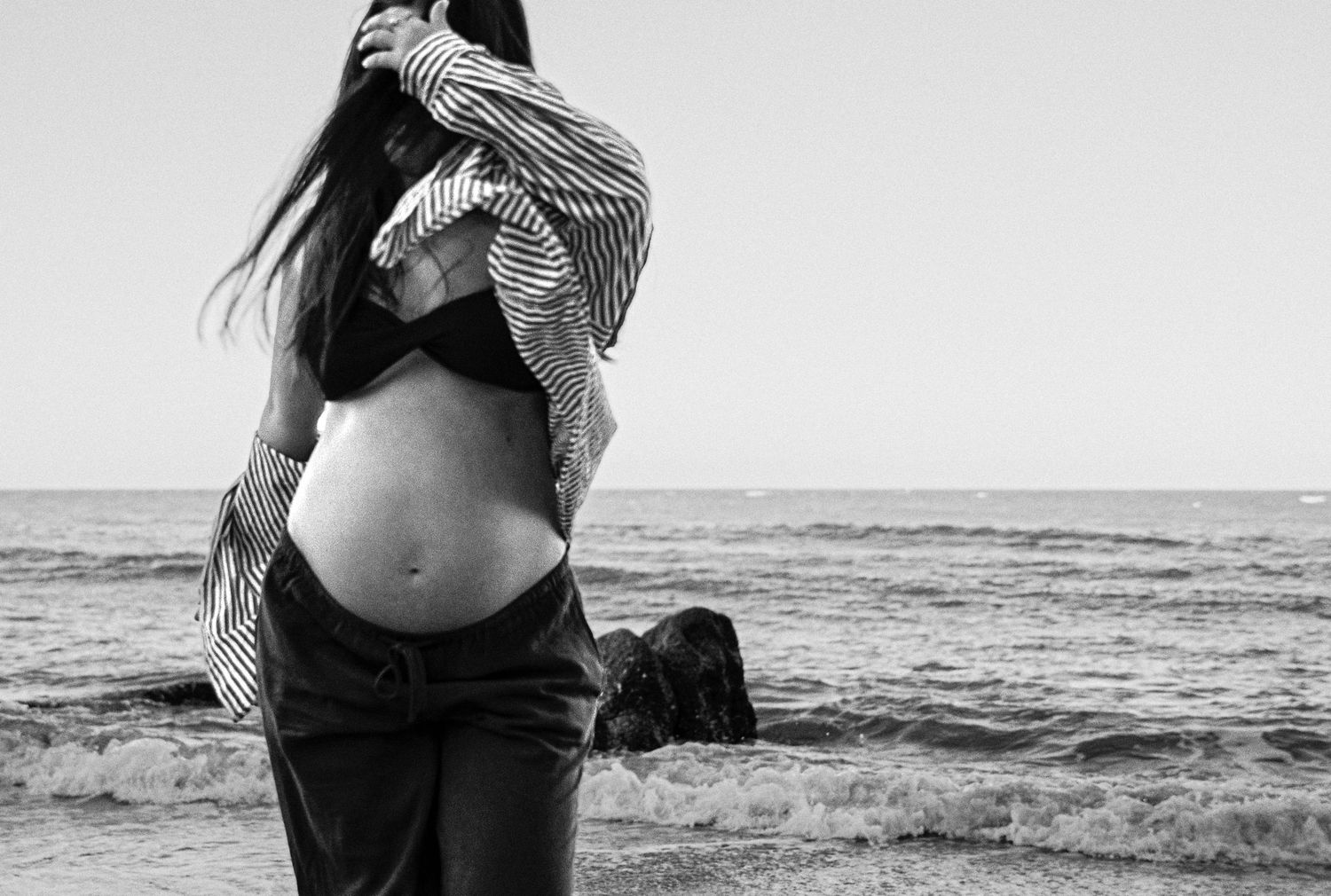 nadine luise wache; documentary style photography, cairns family photographer; analogue photographer; film photographer maternity