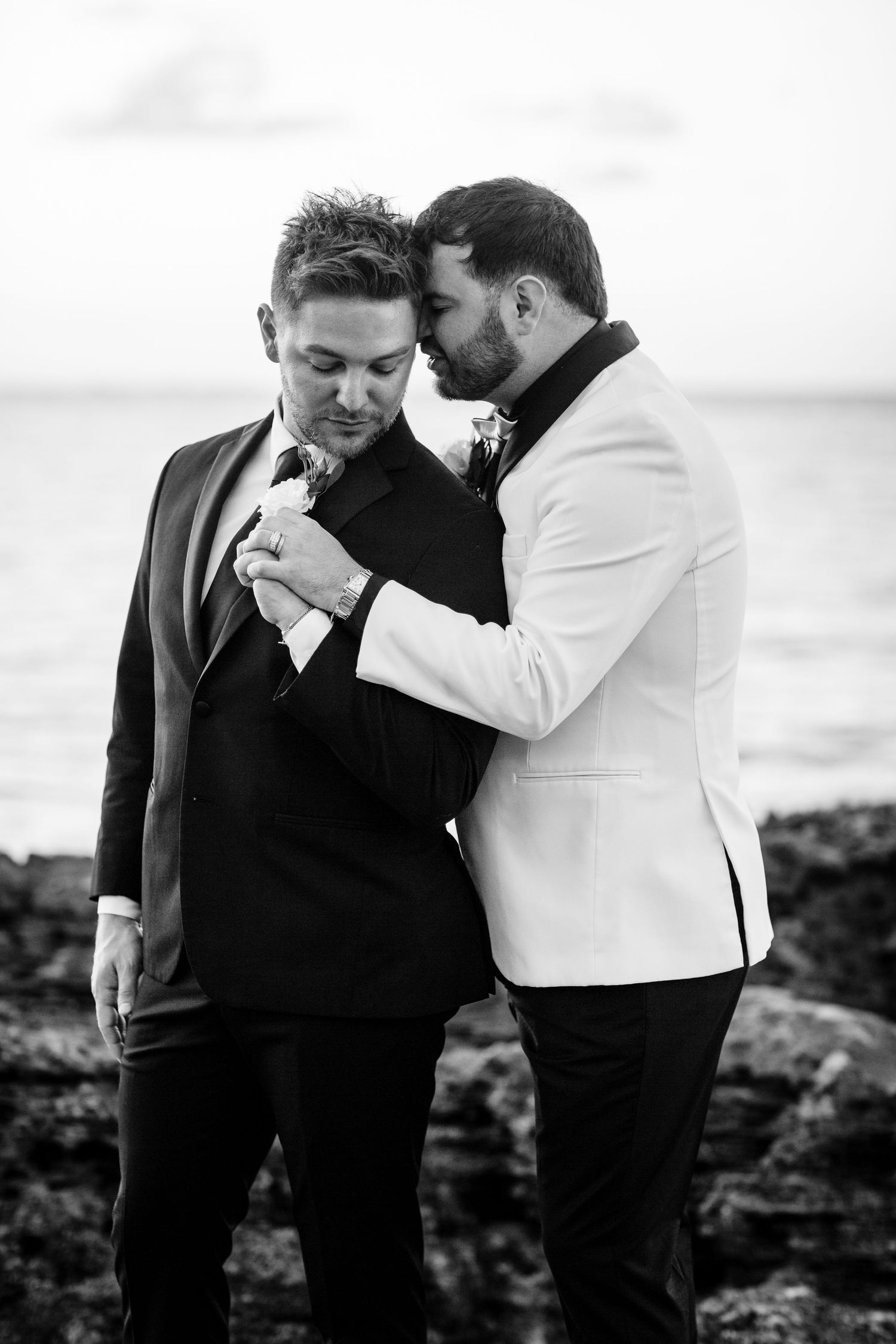 Destination wedding couple portraits in Cozumel Mexico – artistic wedding photographer Alan Fresnel. gay wedding