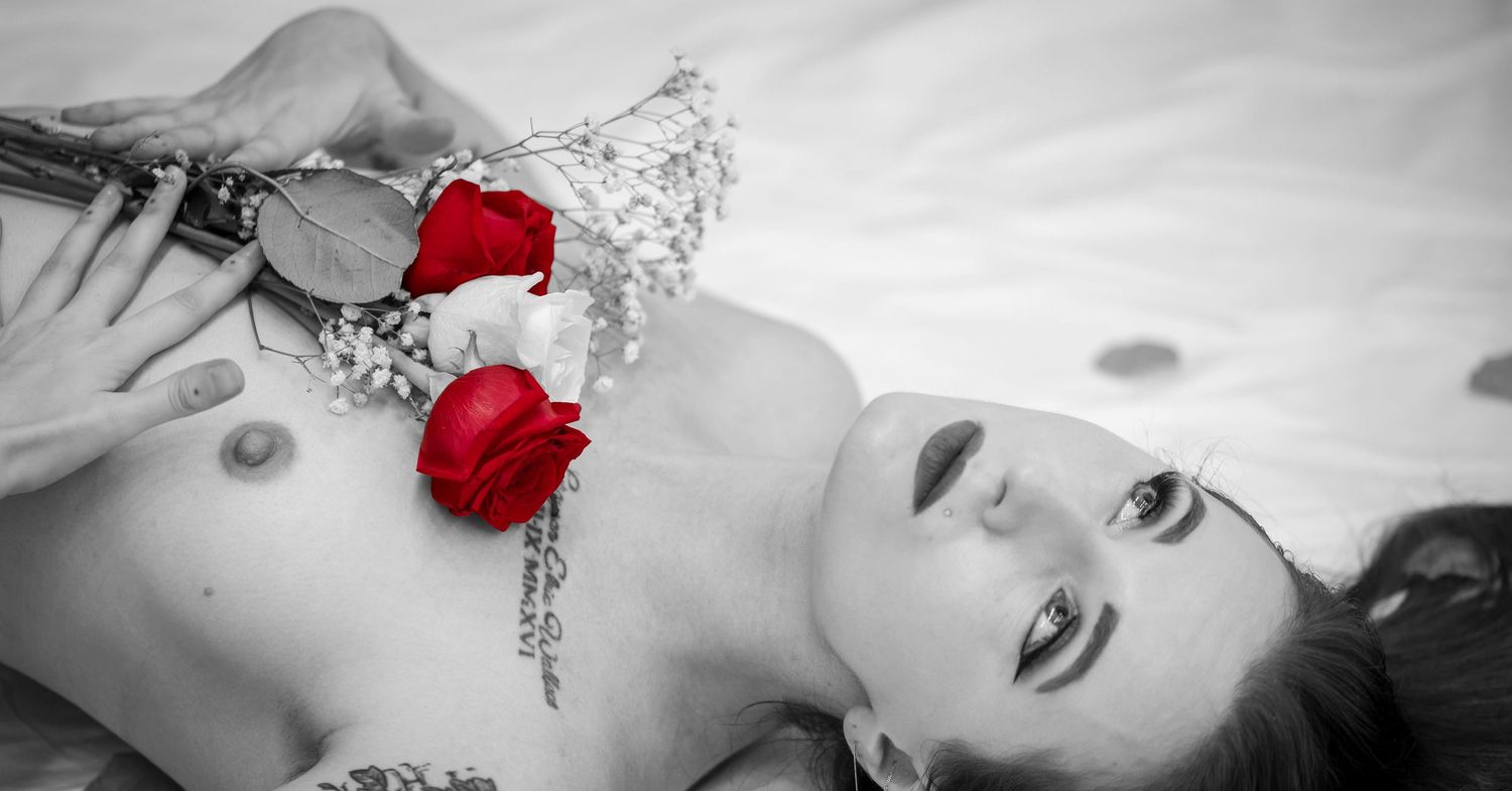 Model: Ashlyn Miles
Photographer: Drew - Lingering IMAGE