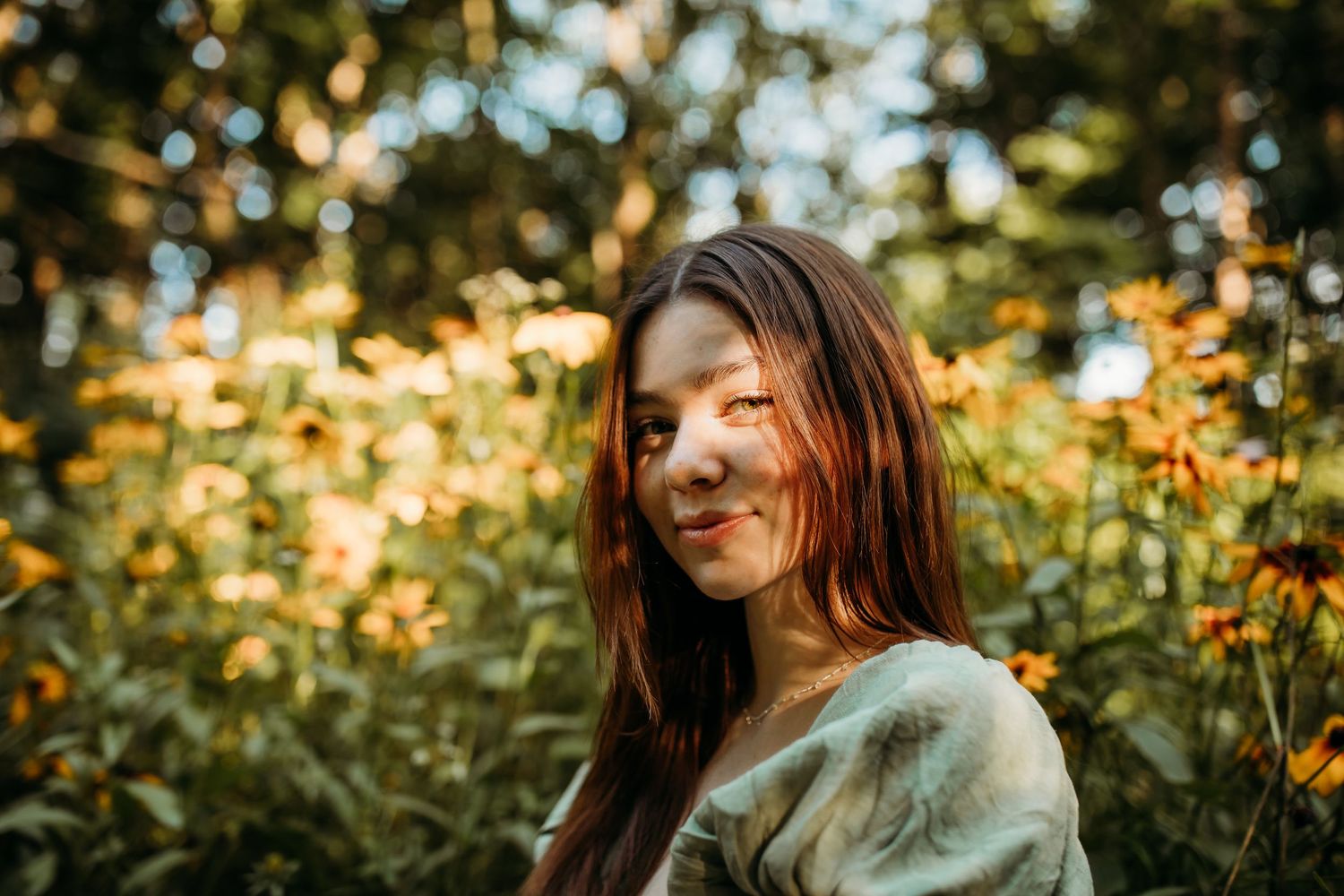 Senior girl photos in Eden, NY