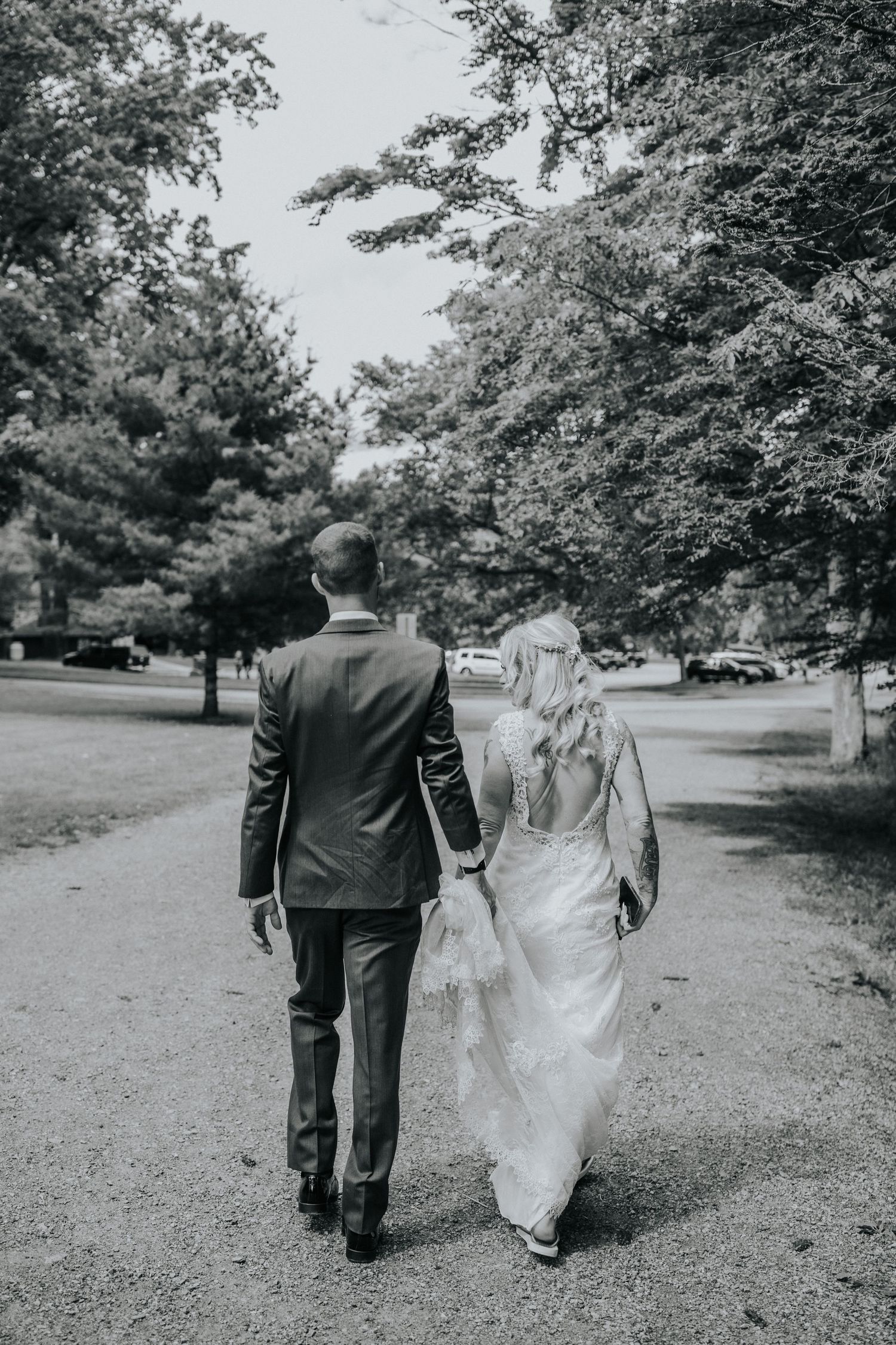 Photos of Kerry and Joel's Letchworth State Park micro-wedding