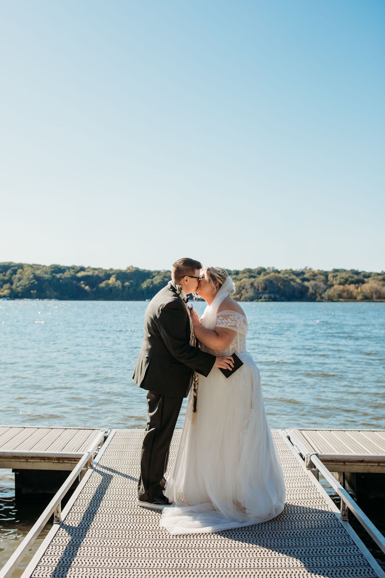 Bridal Portraits of Cindy and Ashley in front of the lake at Abraham Lincoln Lodge Venue.