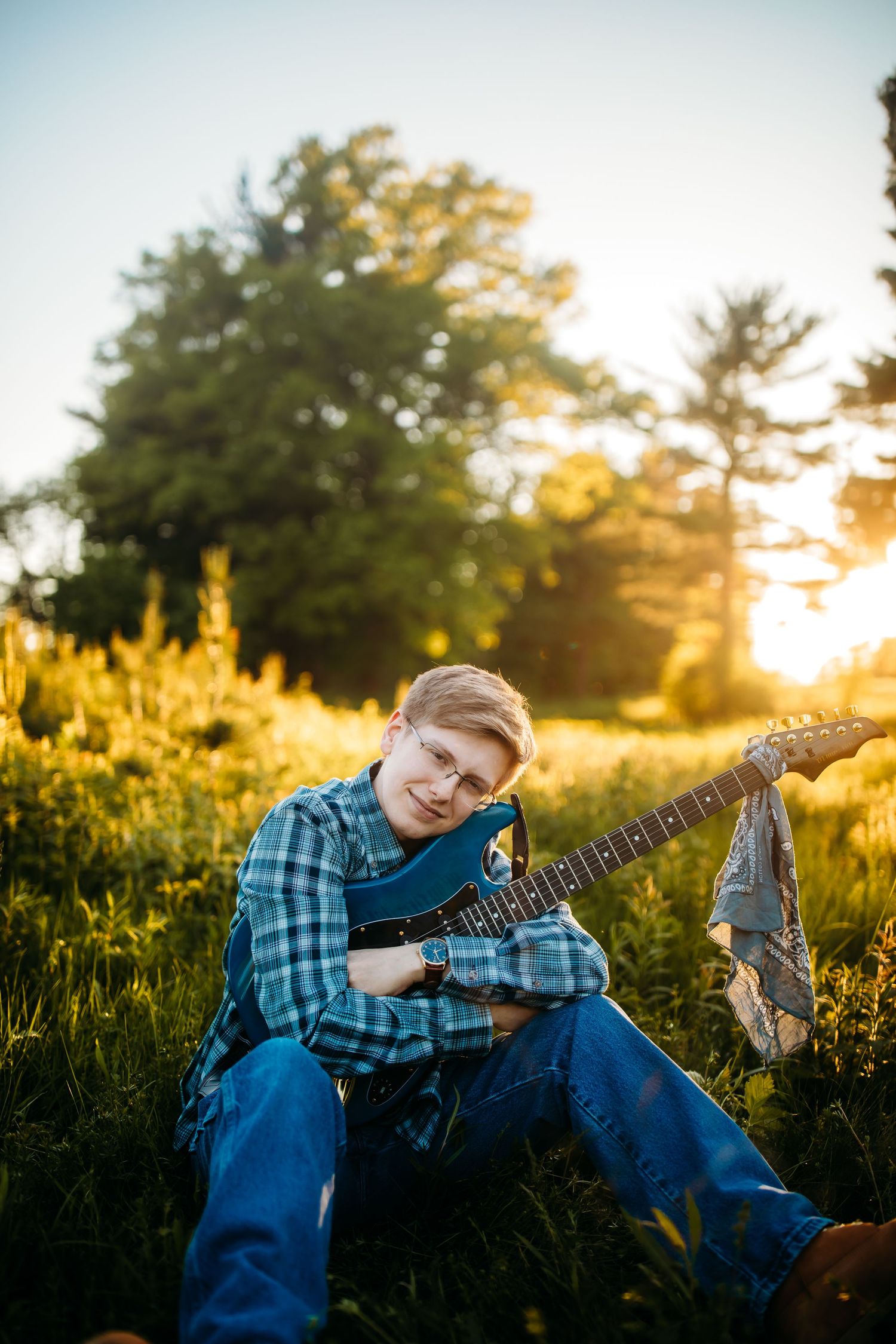 Senior photos in East Aurora, NY at Knox Farm