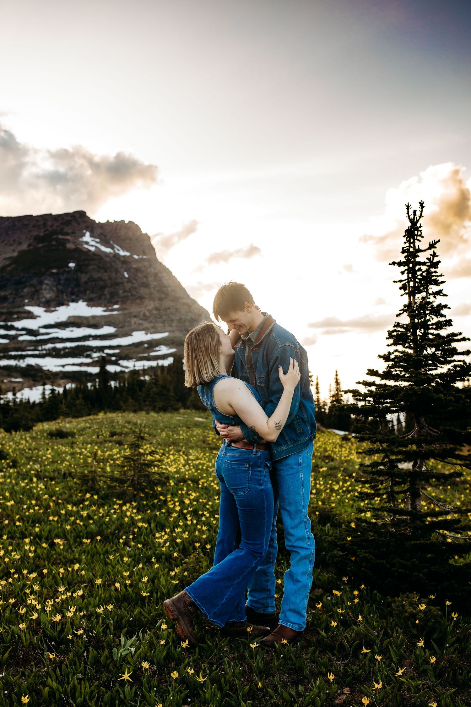 Couples photo session at Logan Pass in Glacier National Park