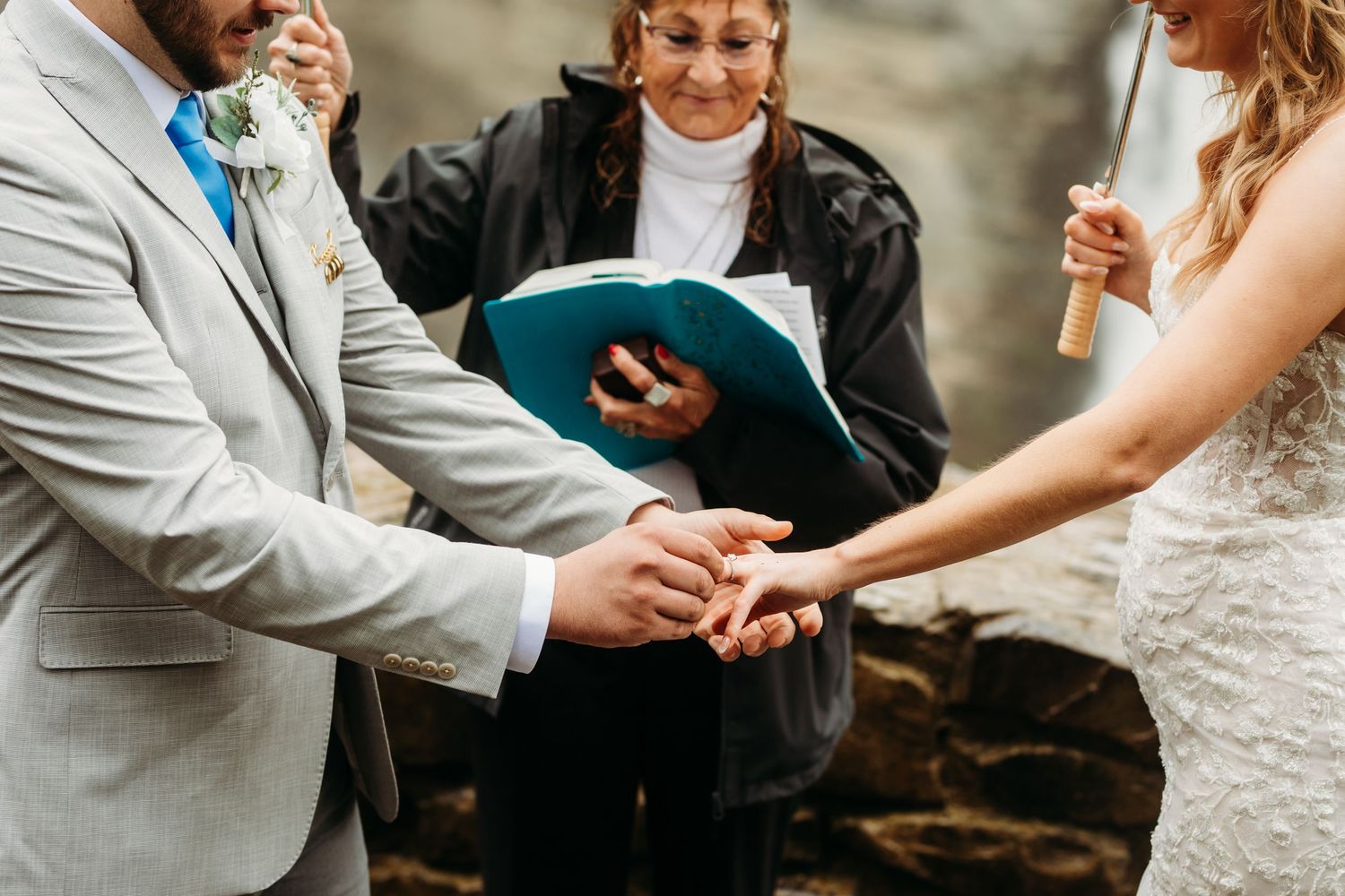 Leyah and Cory Austin's Letchworth State Park micro-wedding