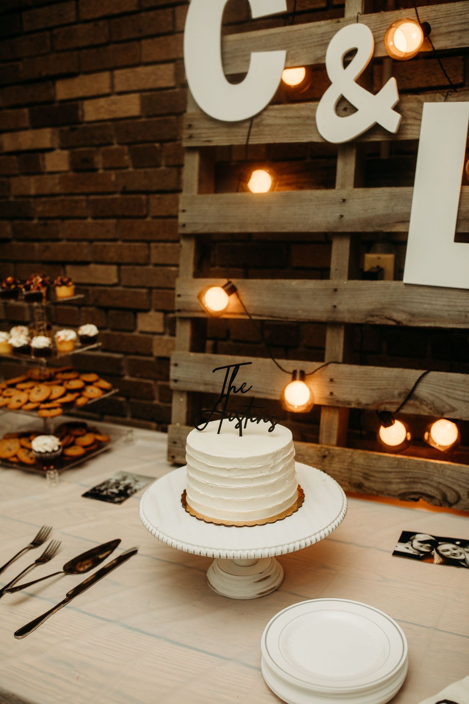 Leyah and Cory Austin's Letchworth State Park micro-wedding
