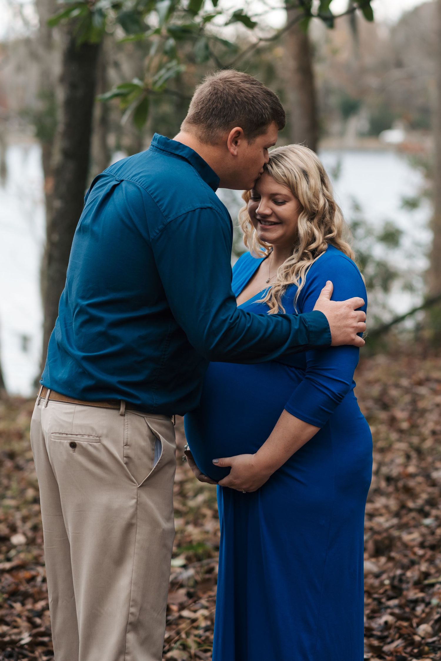 Dad kissing mom's forehead at Lake Warren in Hampton, SC.
