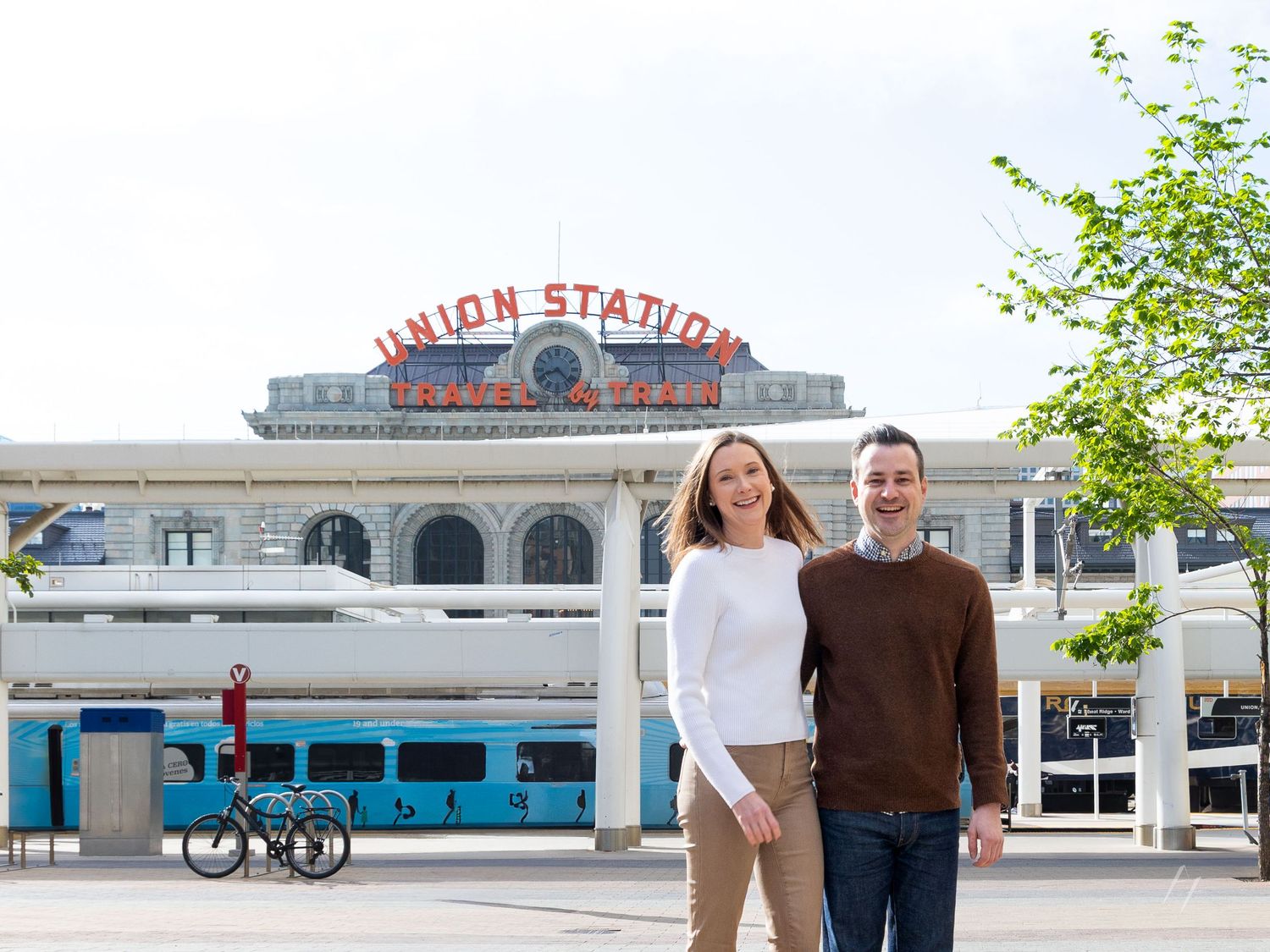 Union Station engagement portraits
