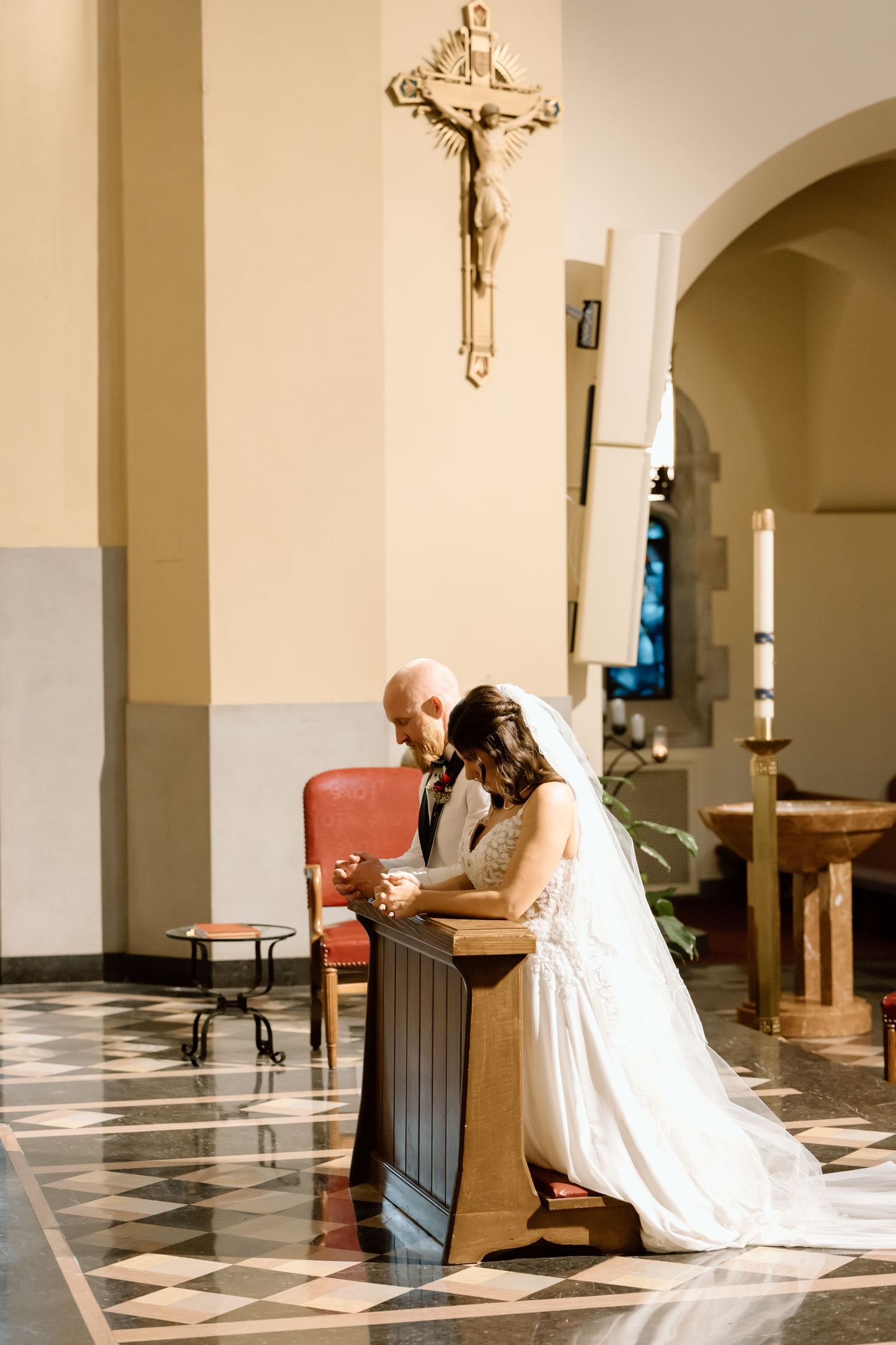 A sequence of photos showing someone in a white wedding dress kneeling in prayer at a church pew.