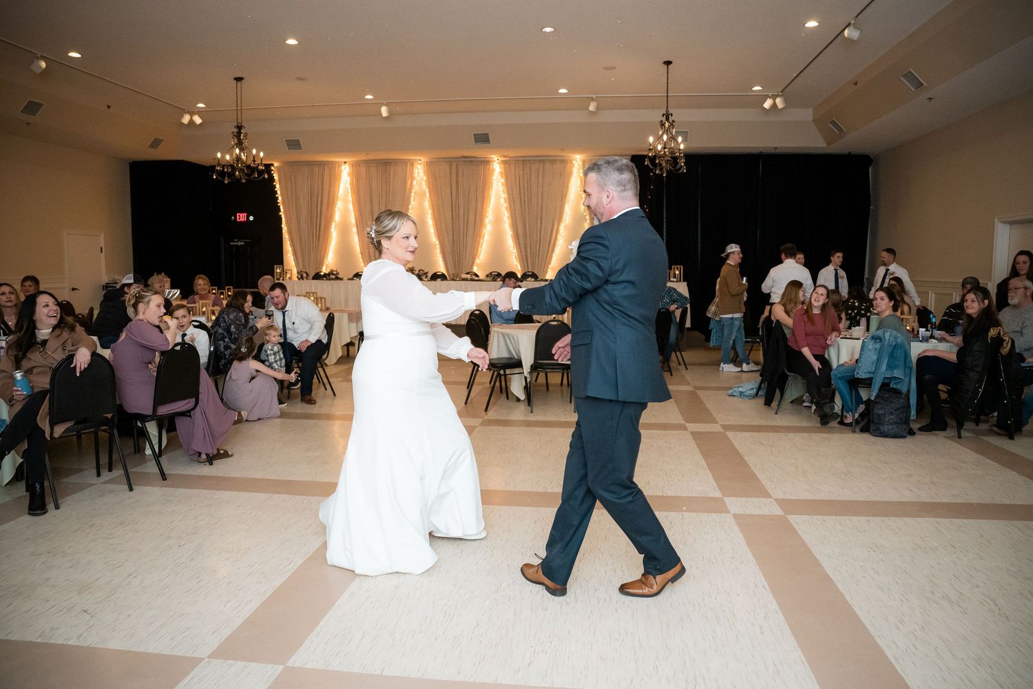 Wedding Photos at Northern Lights Ballroom and Banquet Center Milaca MN