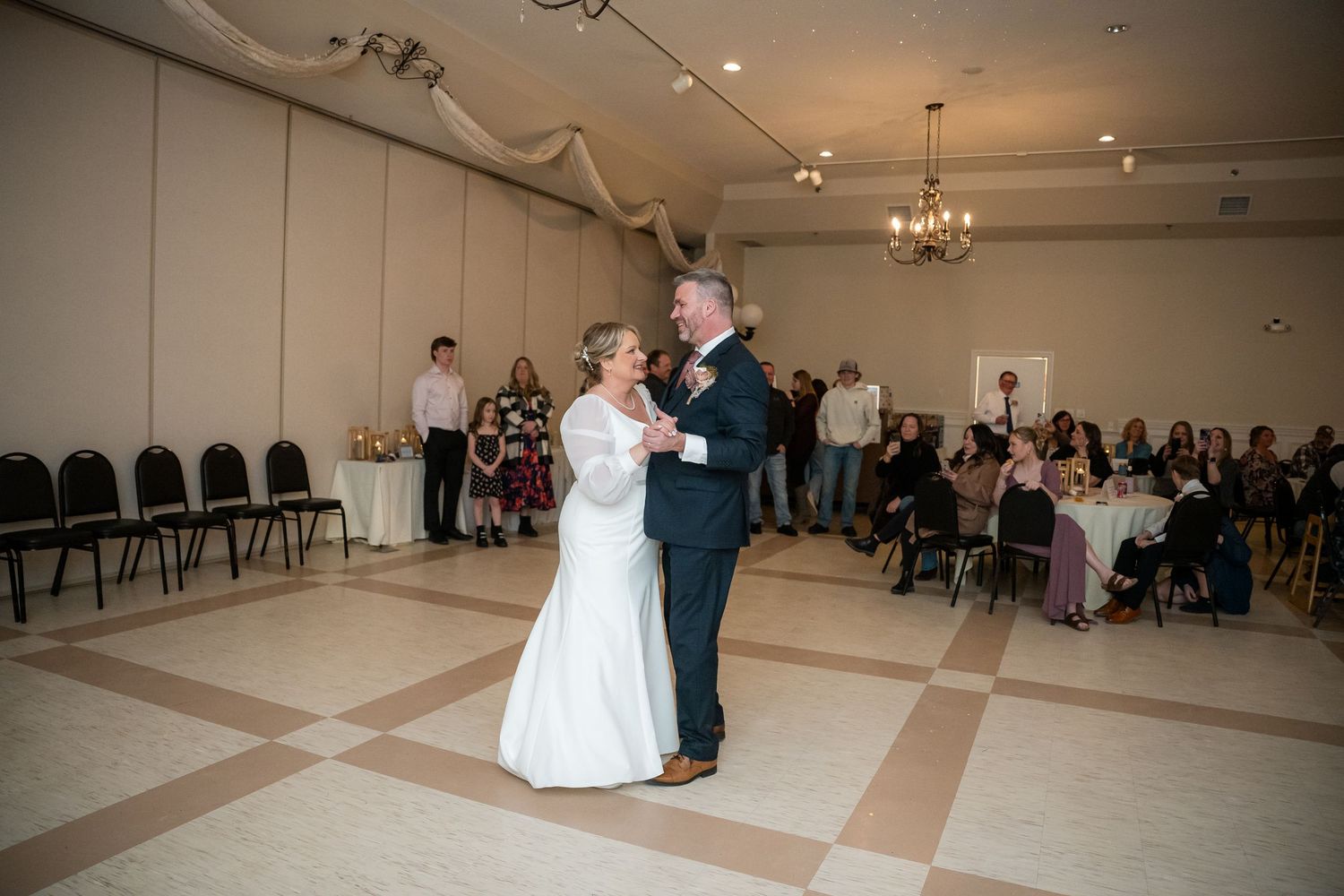 Wedding Photos at Northern Lights Ballroom and Banquet Center Milaca MN