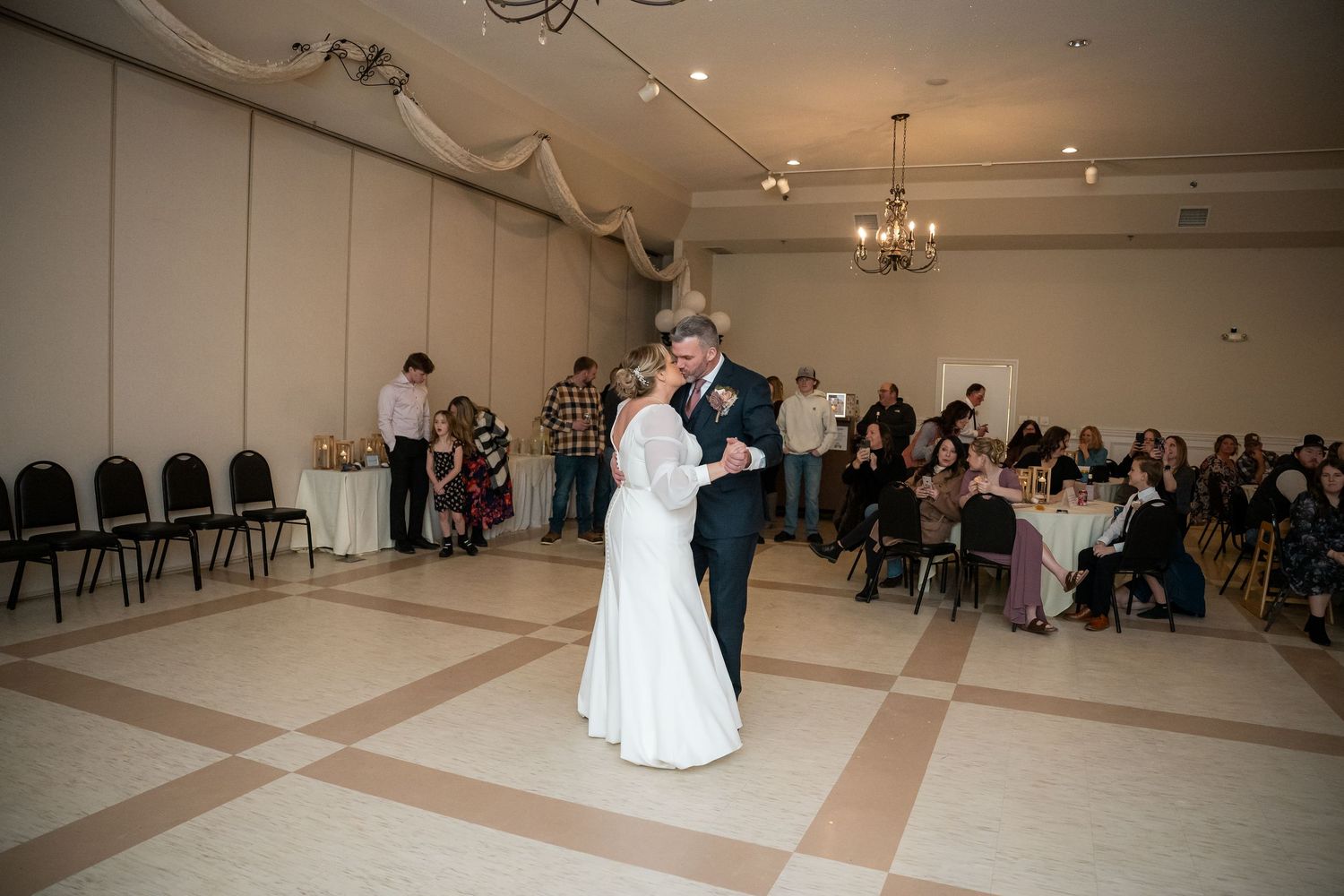 Wedding Photos at Northern Lights Ballroom and Banquet Center Milaca MN