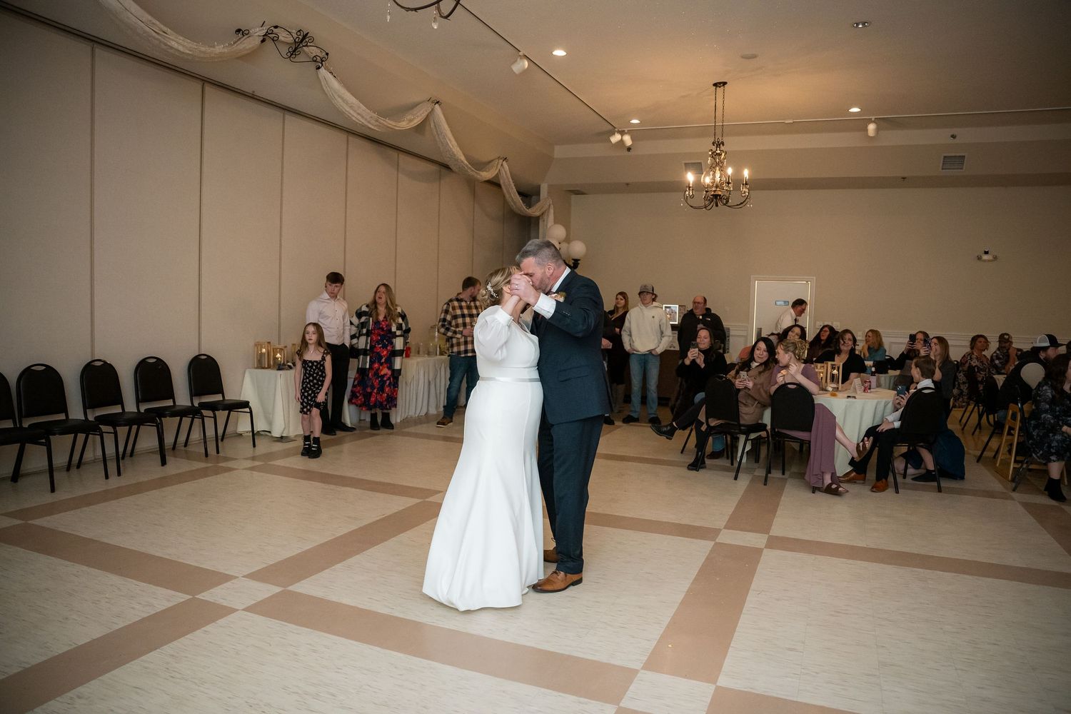 Wedding Photos at Northern Lights Ballroom and Banquet Center Milaca MN