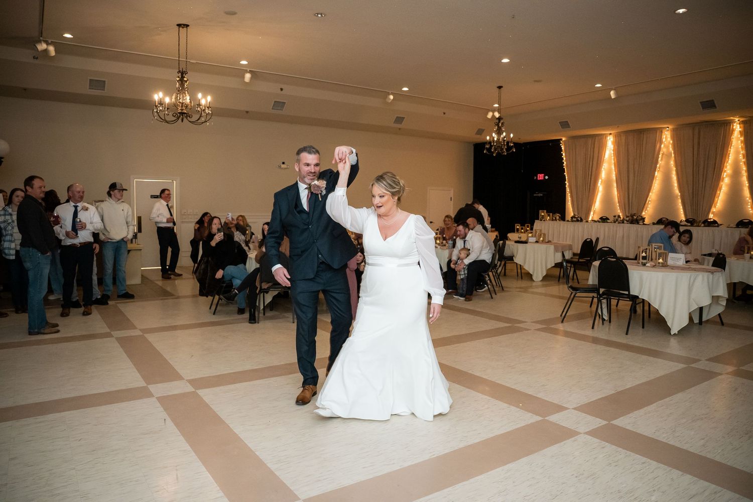 Wedding Photos at Northern Lights Ballroom and Banquet Center Milaca MN