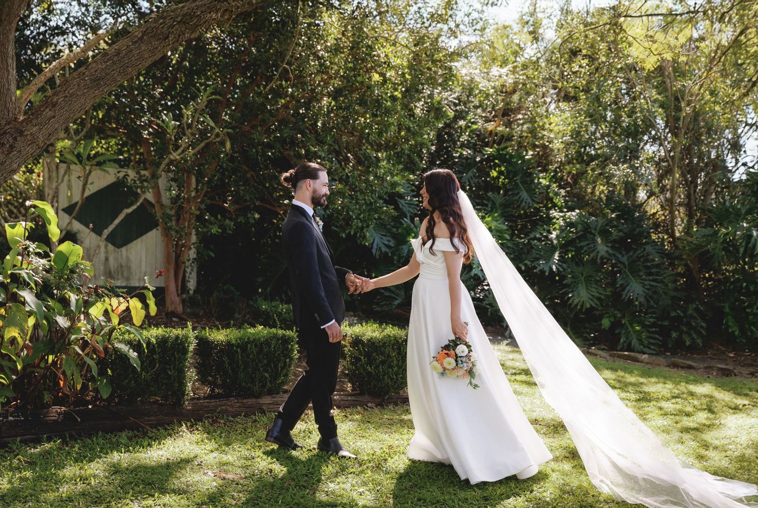 wedding photographer gold coast brisbane sunshine coast byron bay