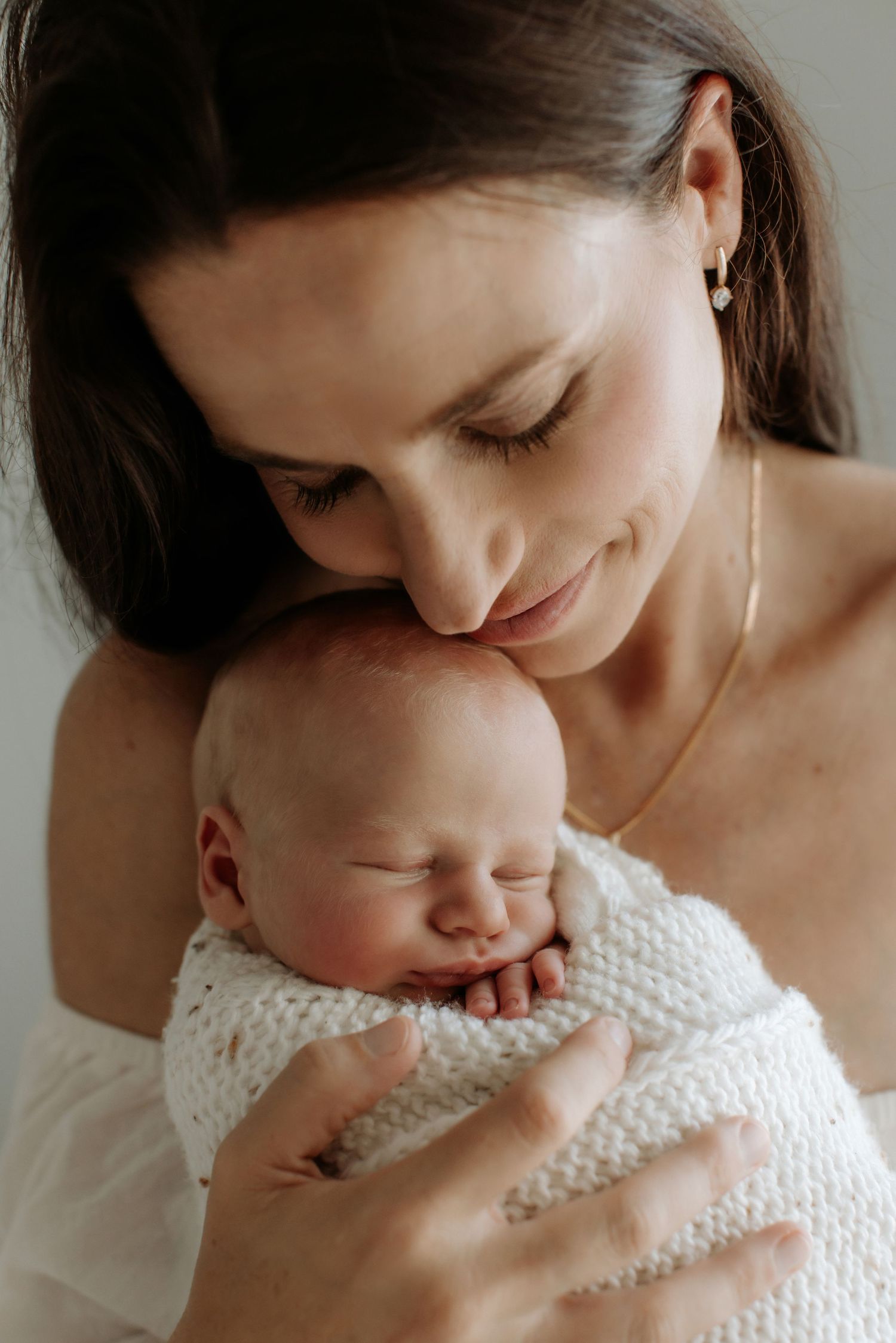Newborn photographer gold coast
