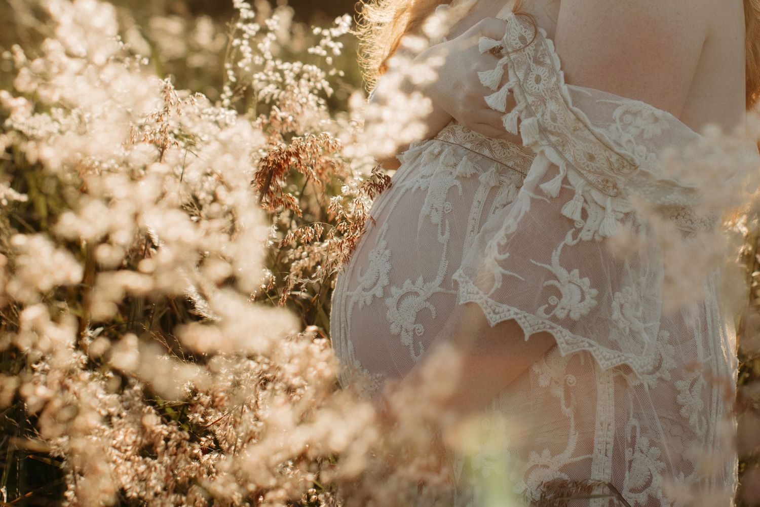 natural maternity photographer gold coast