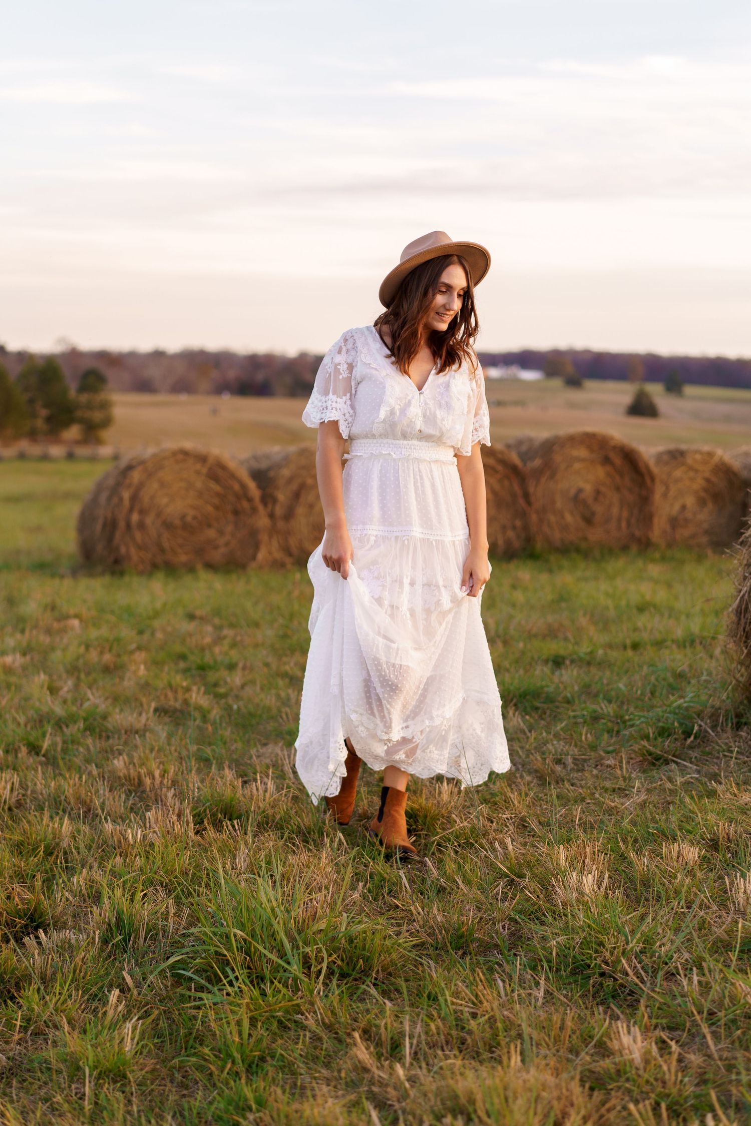 Solo woman Portrait in Manassas National Battlefield, VA