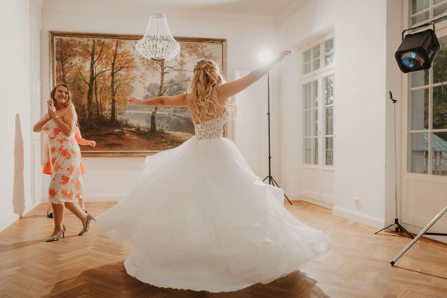 Authentische Hochzeitsmomente von Paaren in Bad Hölz, Schliersee & Tegernsee – zeitlose Bilder in Farbe und Schwarzweiß.
