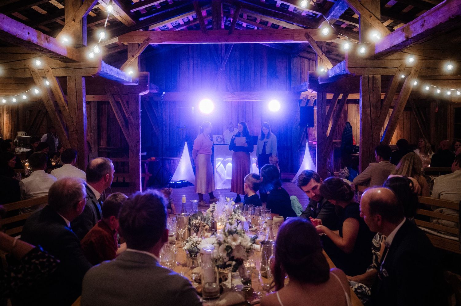 Authentische Hochzeitsmomente von Paaren in Bad Hölz, Schliersee & Tegernsee – zeitlose Bilder in Farbe und Schwarzweiß.