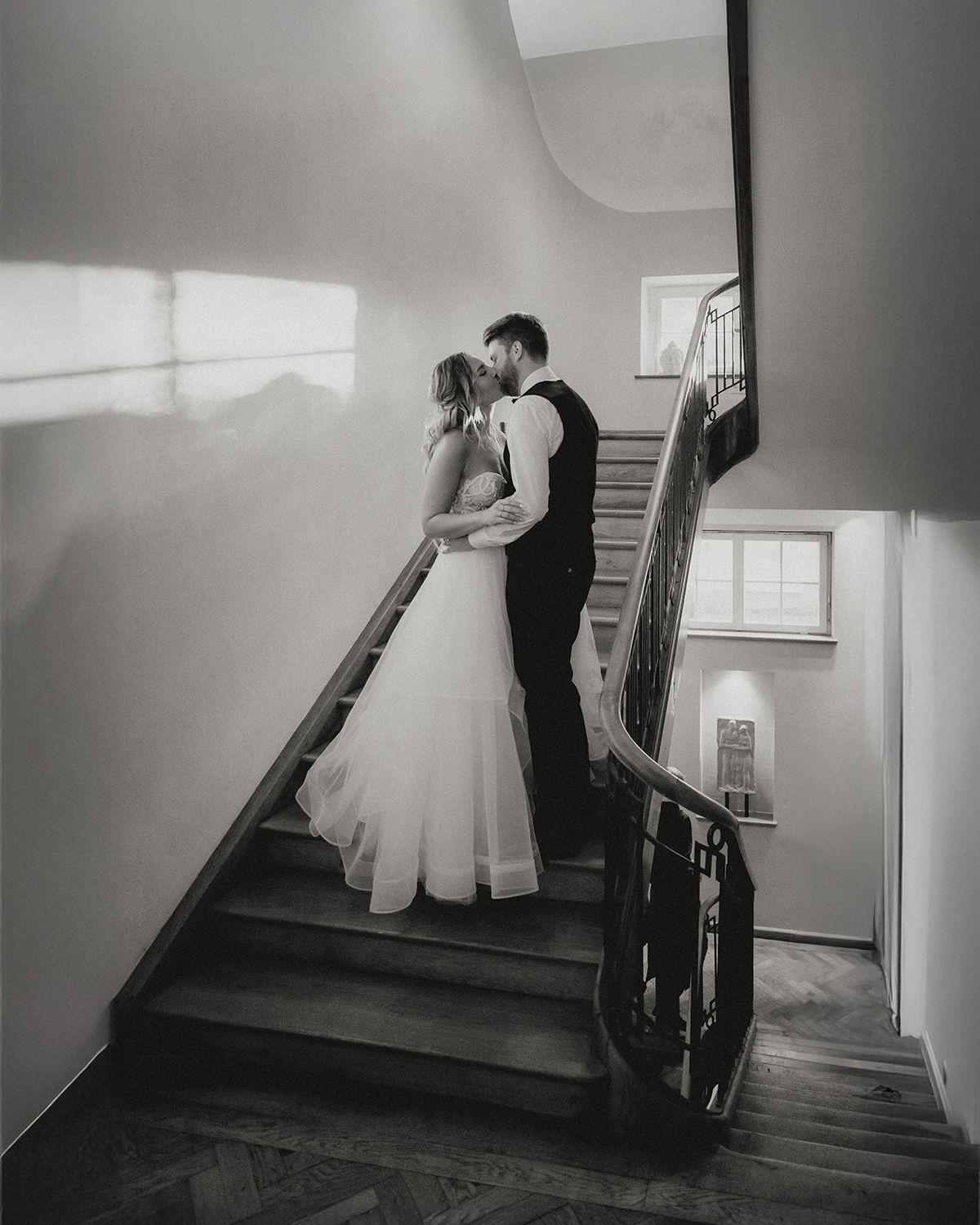 Authentische Hochzeitsmomente von Paaren in Bad Hölz, Schliersee & Tegernsee – zeitlose Bilder in Farbe und Schwarzweiß.