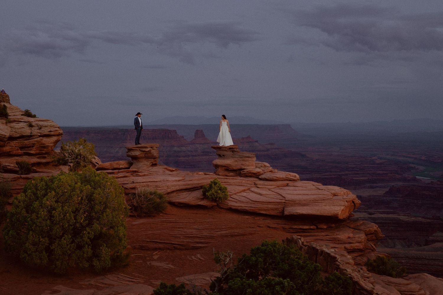 couple in moab utah engagement wedding elopement