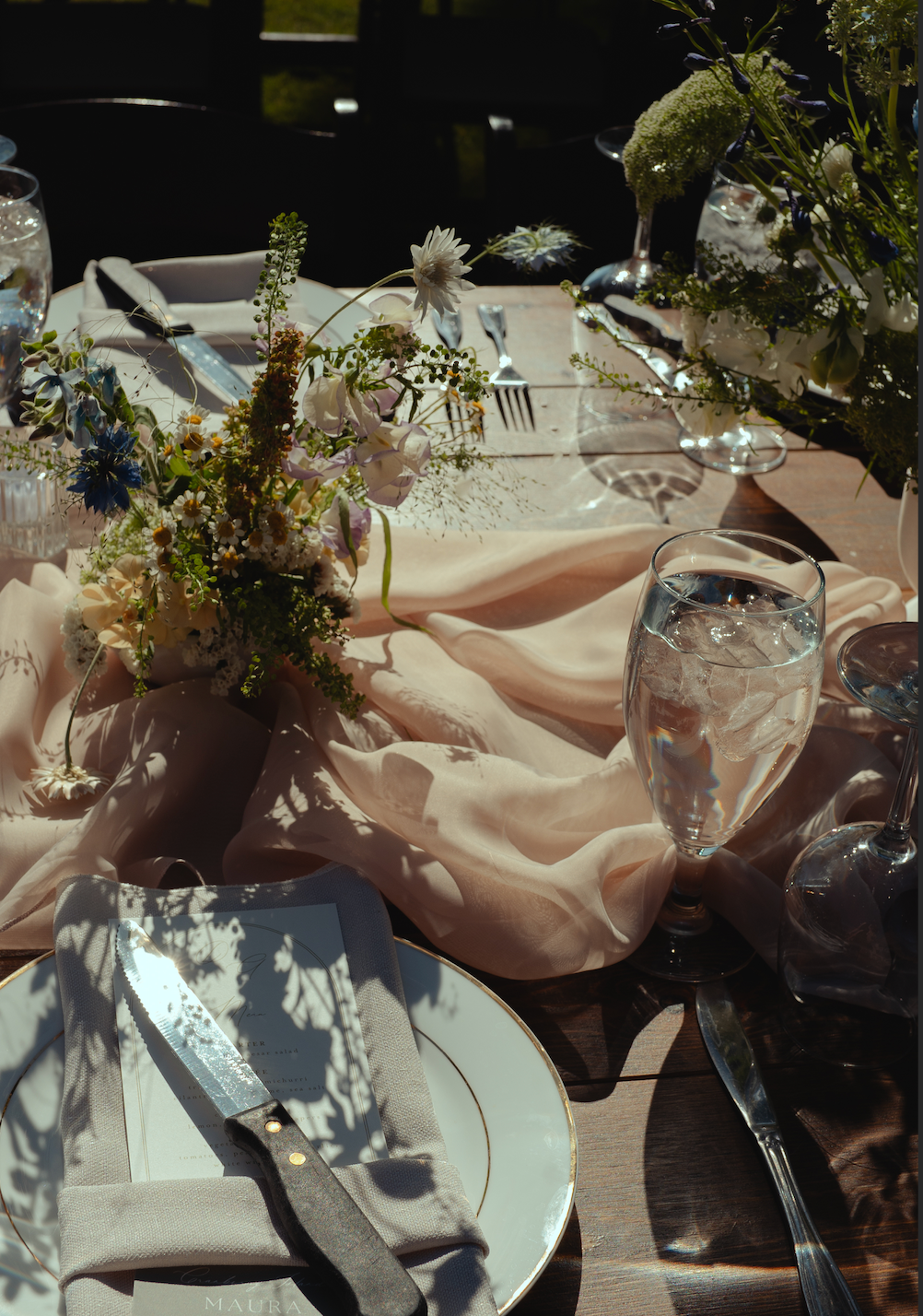 tablescape tahoe wedding