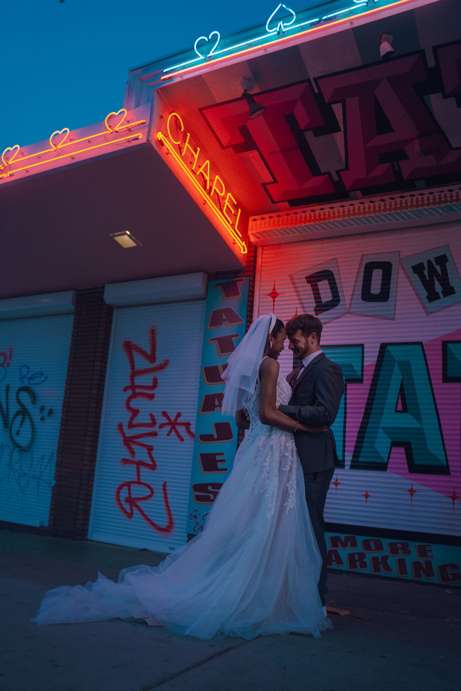las vegas elopement couple photography wedding