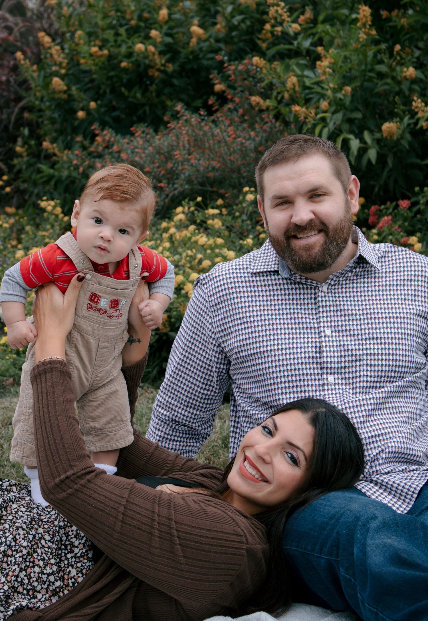 Family portrait sequence showing candid moments on a white blanket outdoors.