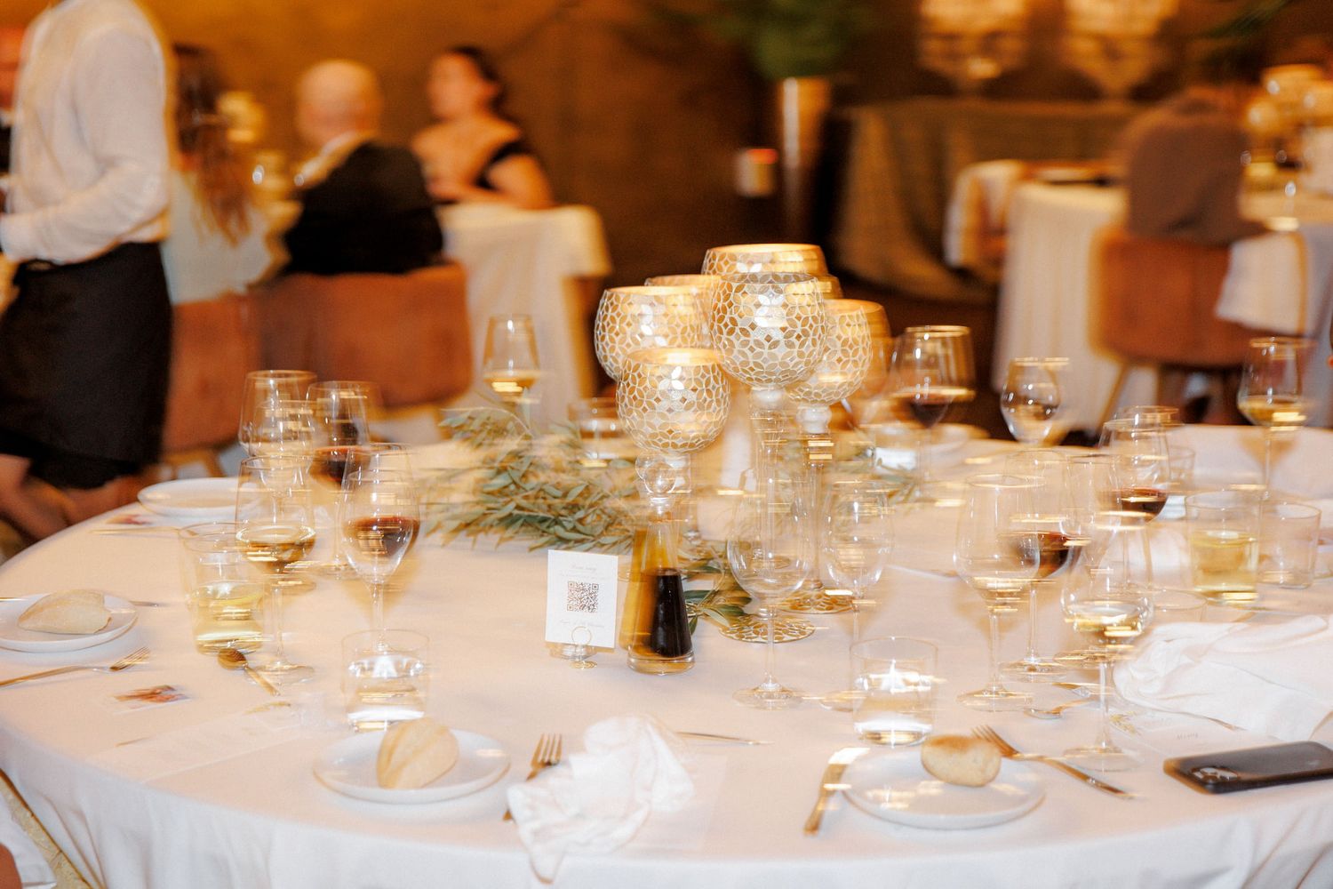 The dinner hall is ready to serve the wedding dinner reception in  Barcelona