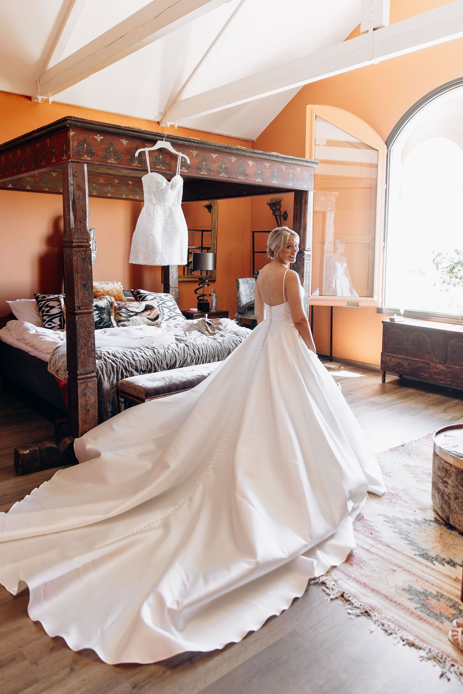 The bride, moments before she goes down to meet her fiancé for the first time
