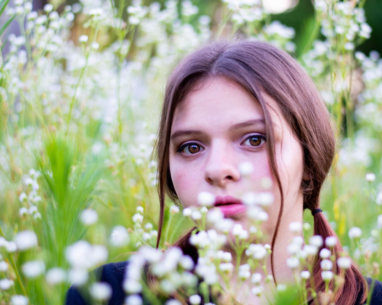 High school senior girl portrait in Southwest Virginia