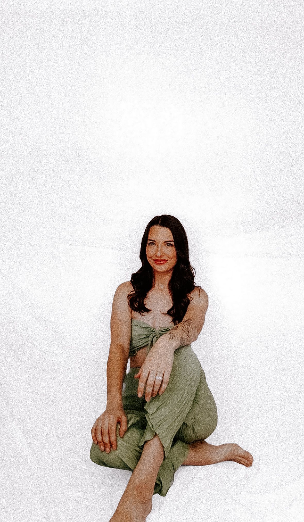 Portrait of Colorado wedding and family photographer Ashlan Masse.