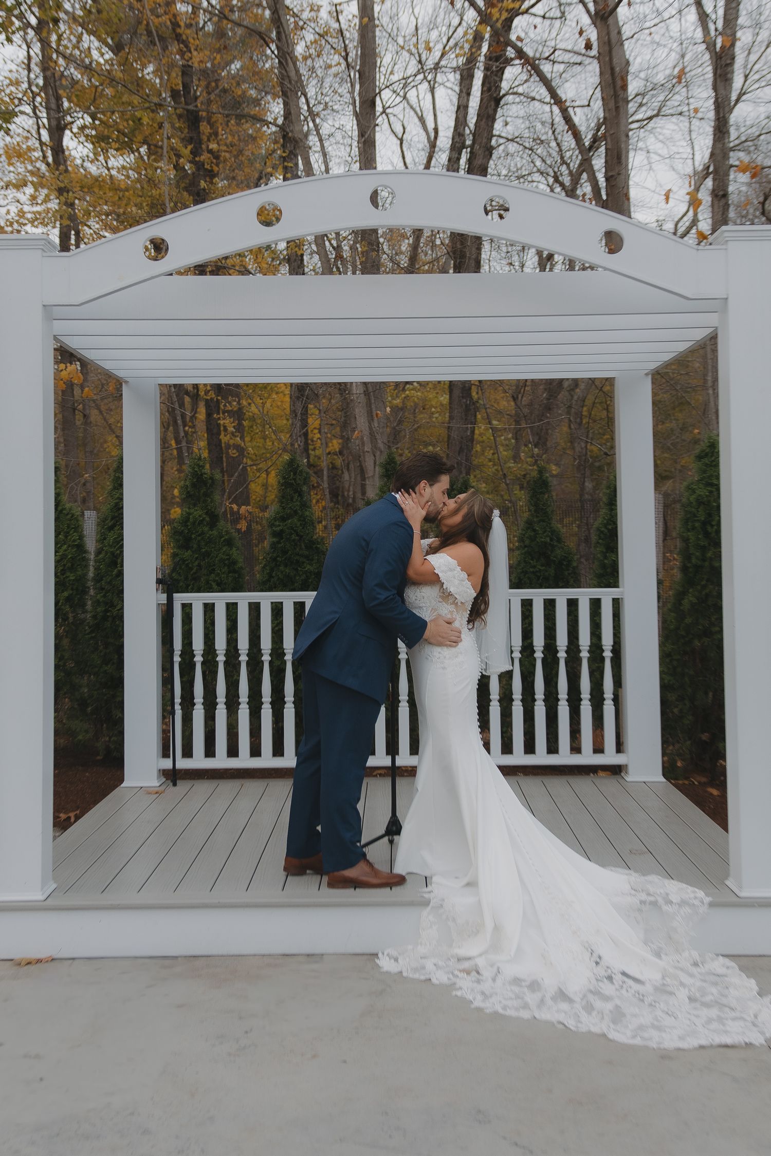 first kiss of a bride and groom at the saphire estate