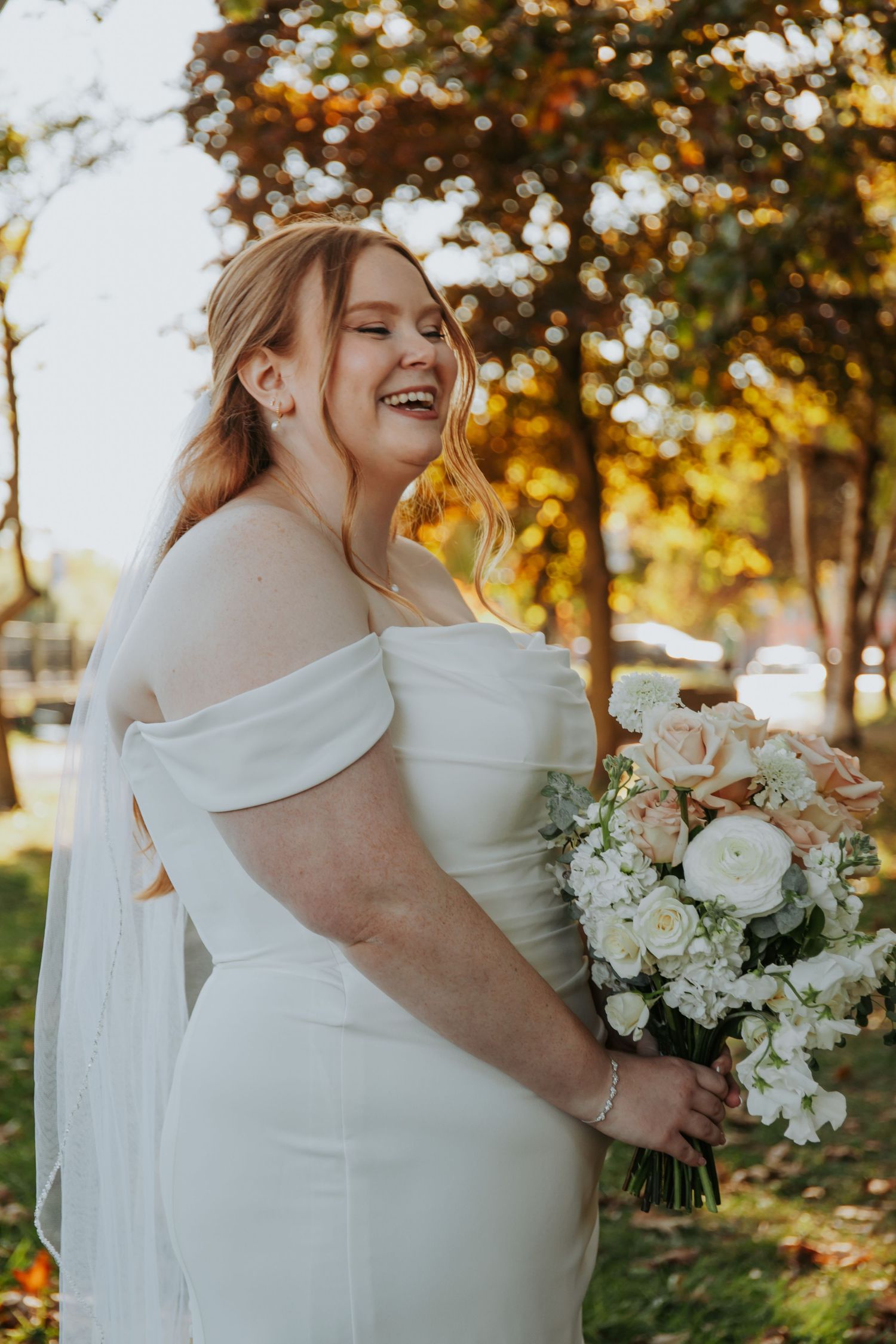 Burlington Portrait & Wedding Photographer. Ottawa Portrait & wedding Photographer