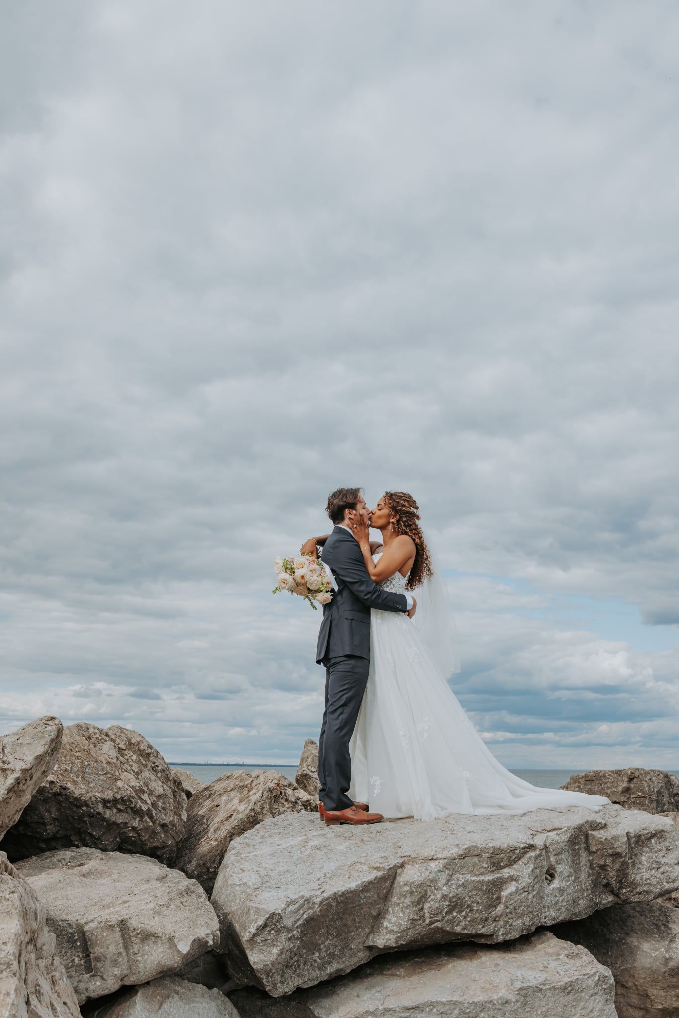 Burlington Portrait & Wedding Photographer. . Captured at the Lakeview, Hamilton