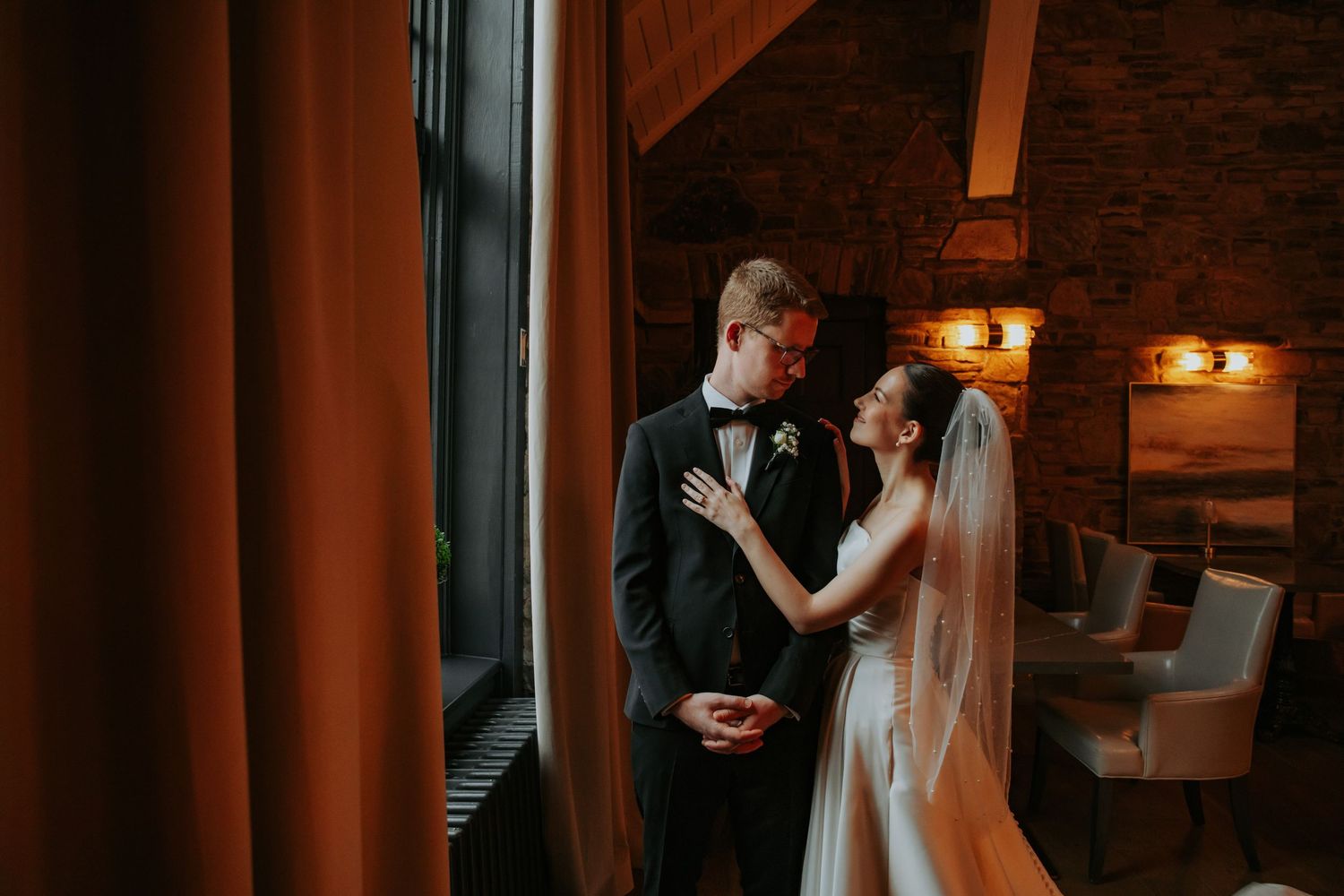 Burlington Portrait & Wedding Photographer. Ottawa Portrait & wedding Photographer