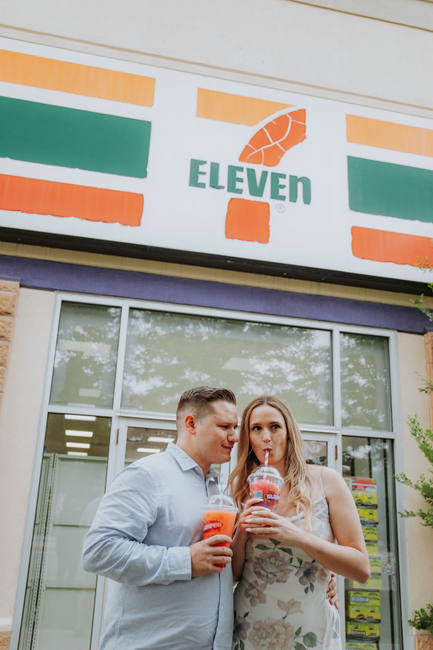 Burlington Portrait & Wedding Photographer. Ottawa Portrait & wedding Photographer