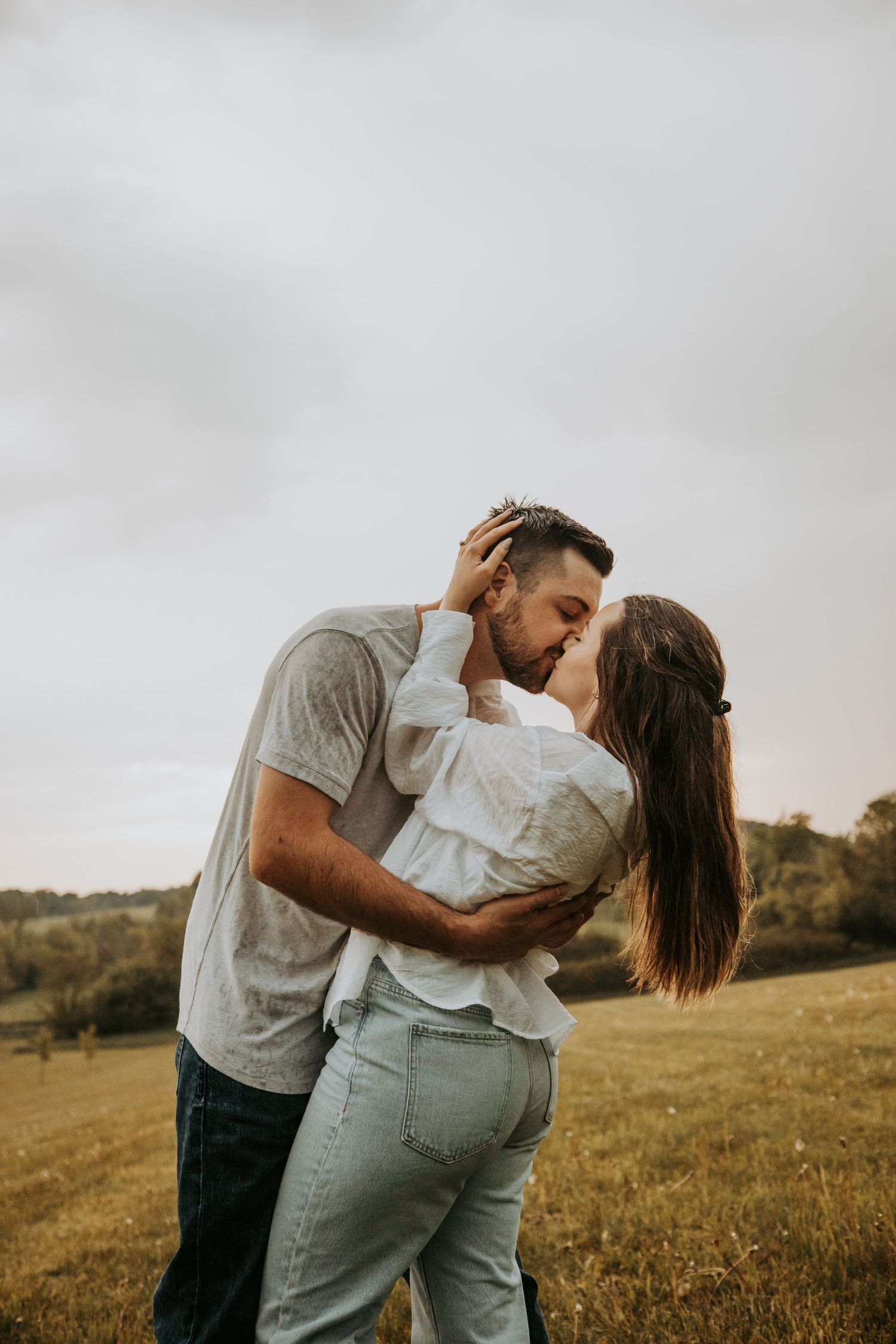 Burlington Portrait & Wedding Photographer. Ottawa Portrait & wedding Photographer