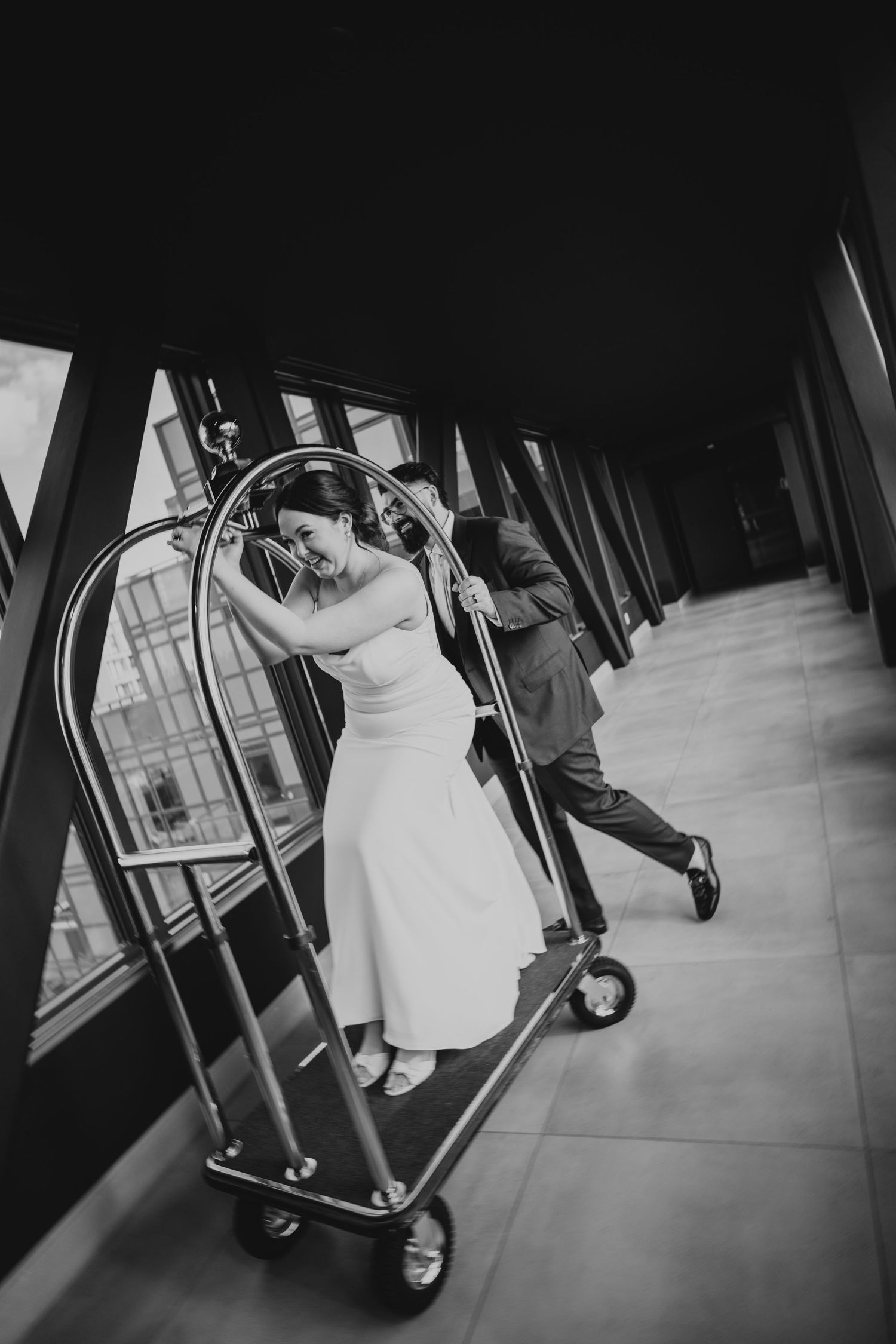 Burlington Portrait & Wedding Photographer. Ottawa Portrait & wedding Photographer